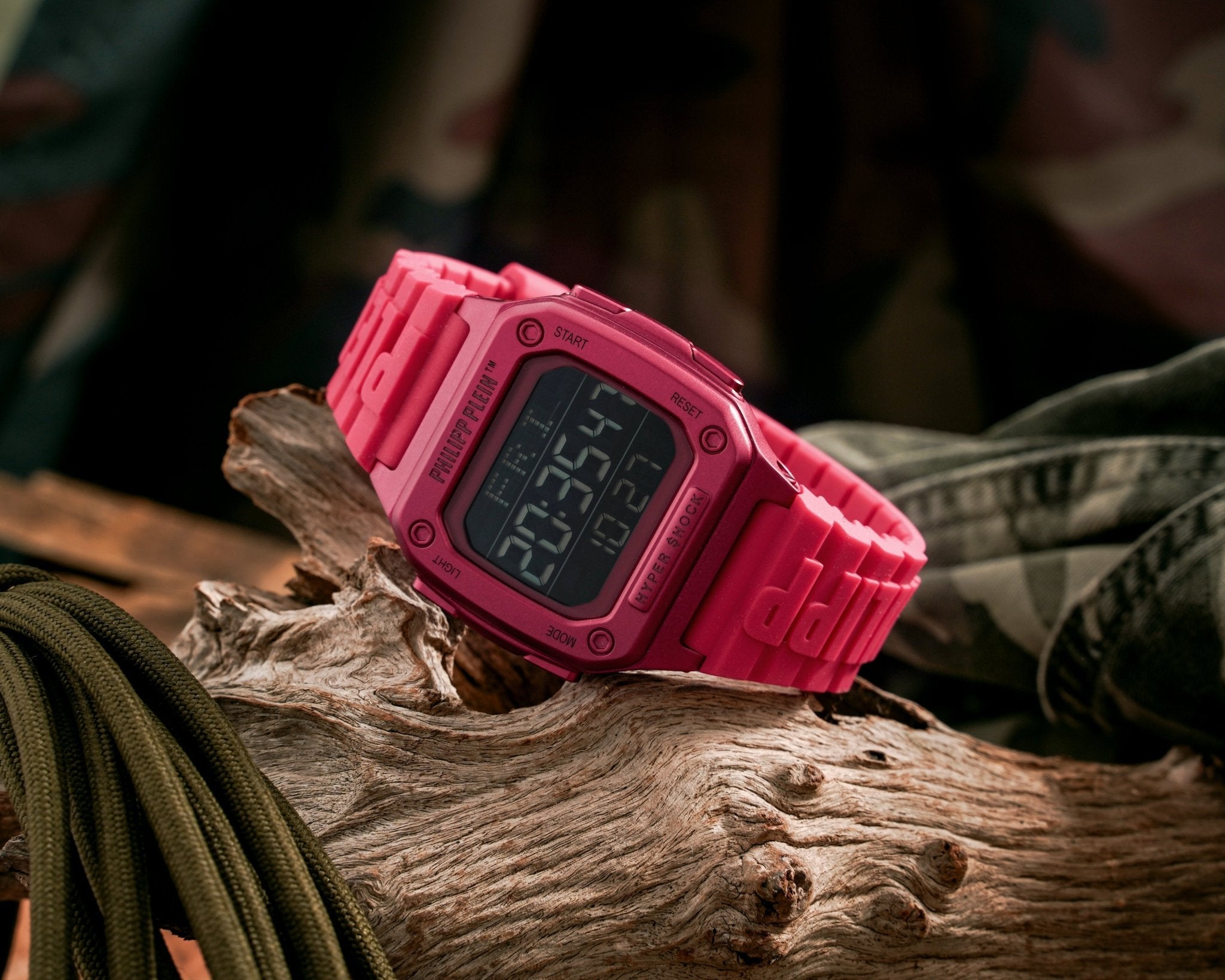 SỰ TRỞ LẠI CỦA ĐỒNG HỒ MẶT VUÔNG: XU HƯỚNG THỜI TRANG MỚI? - L&M Luxury Timepieces