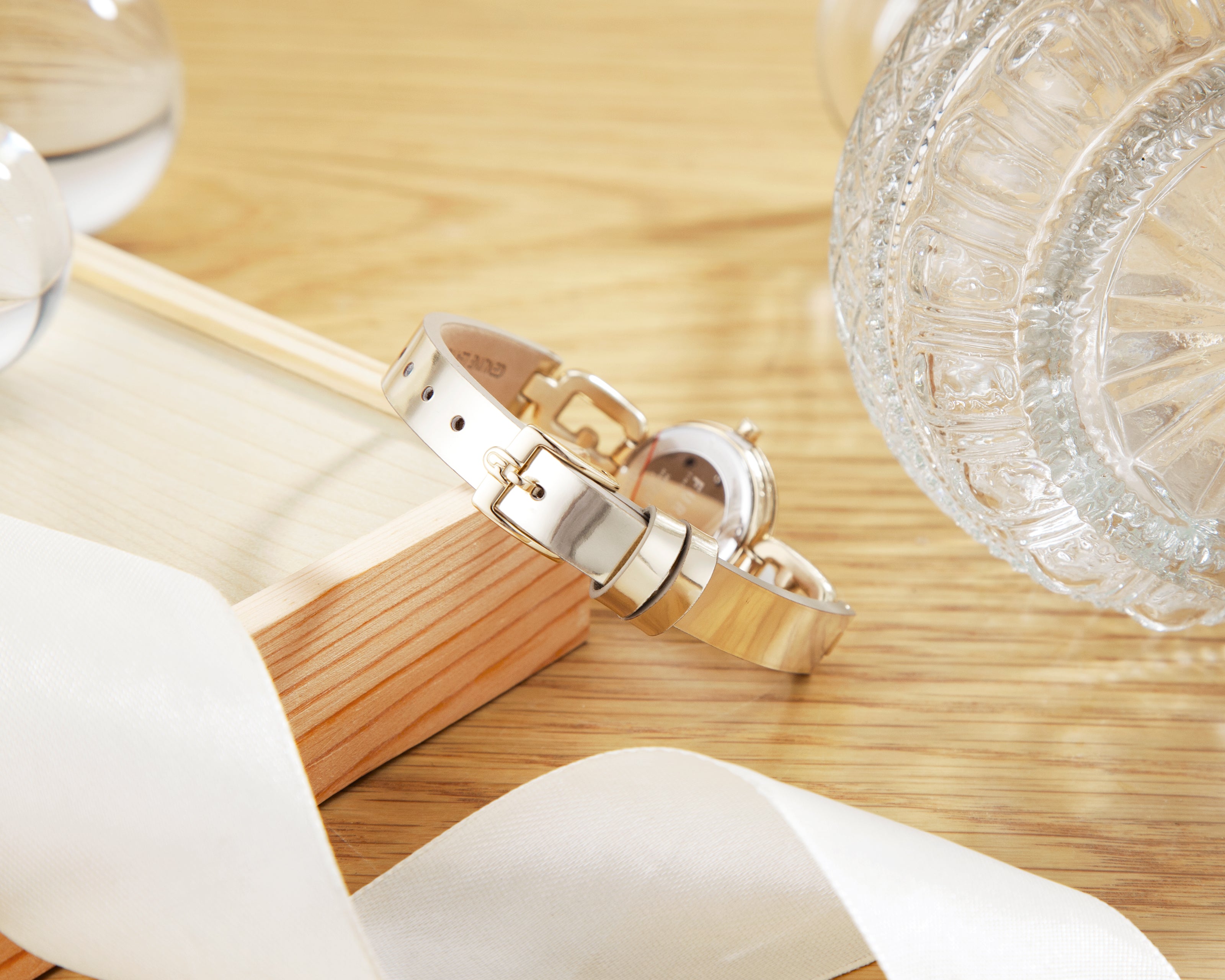 Đồng Hồ Nữ Arco Chain