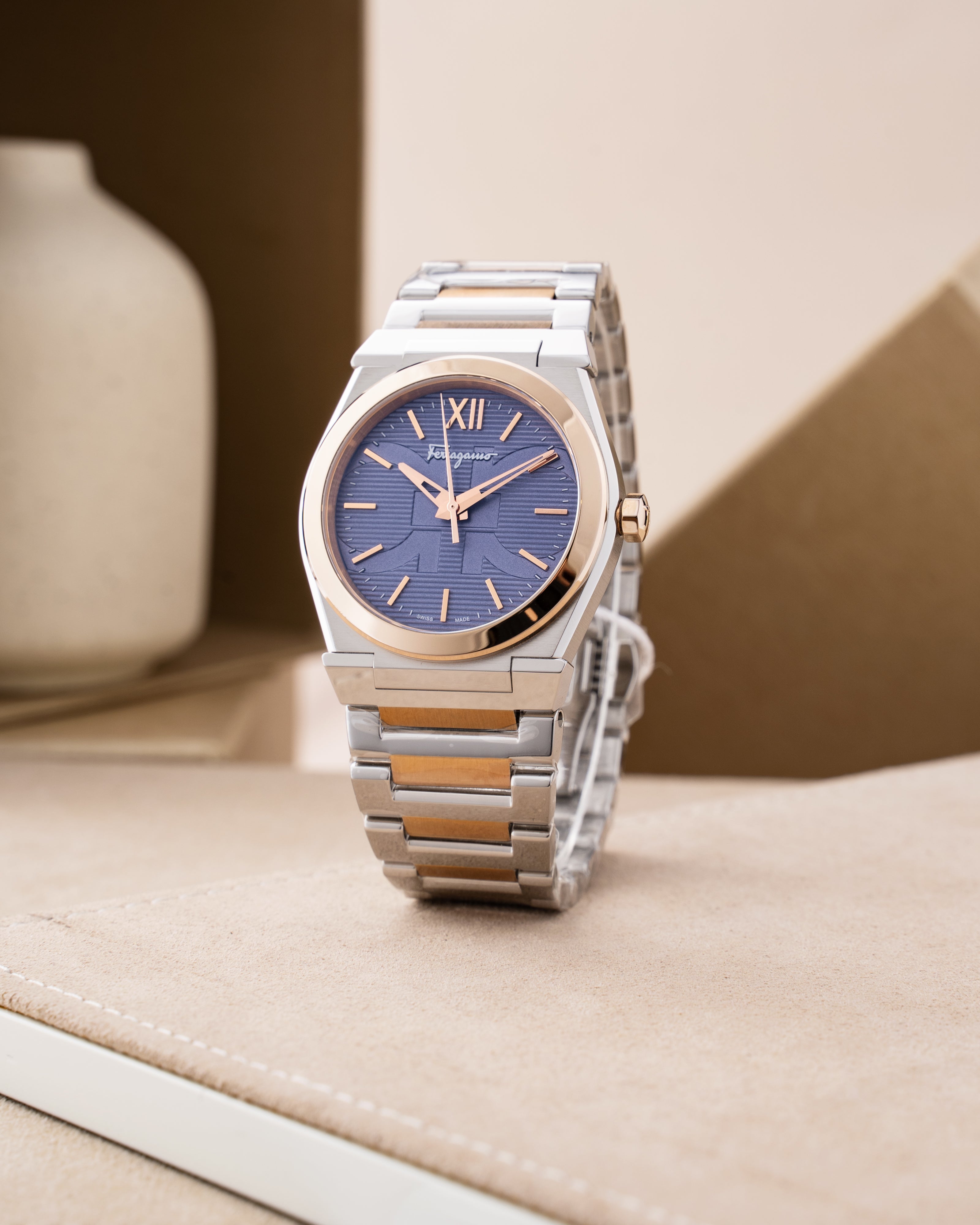 Đồng Hồ Nam Vega Gent