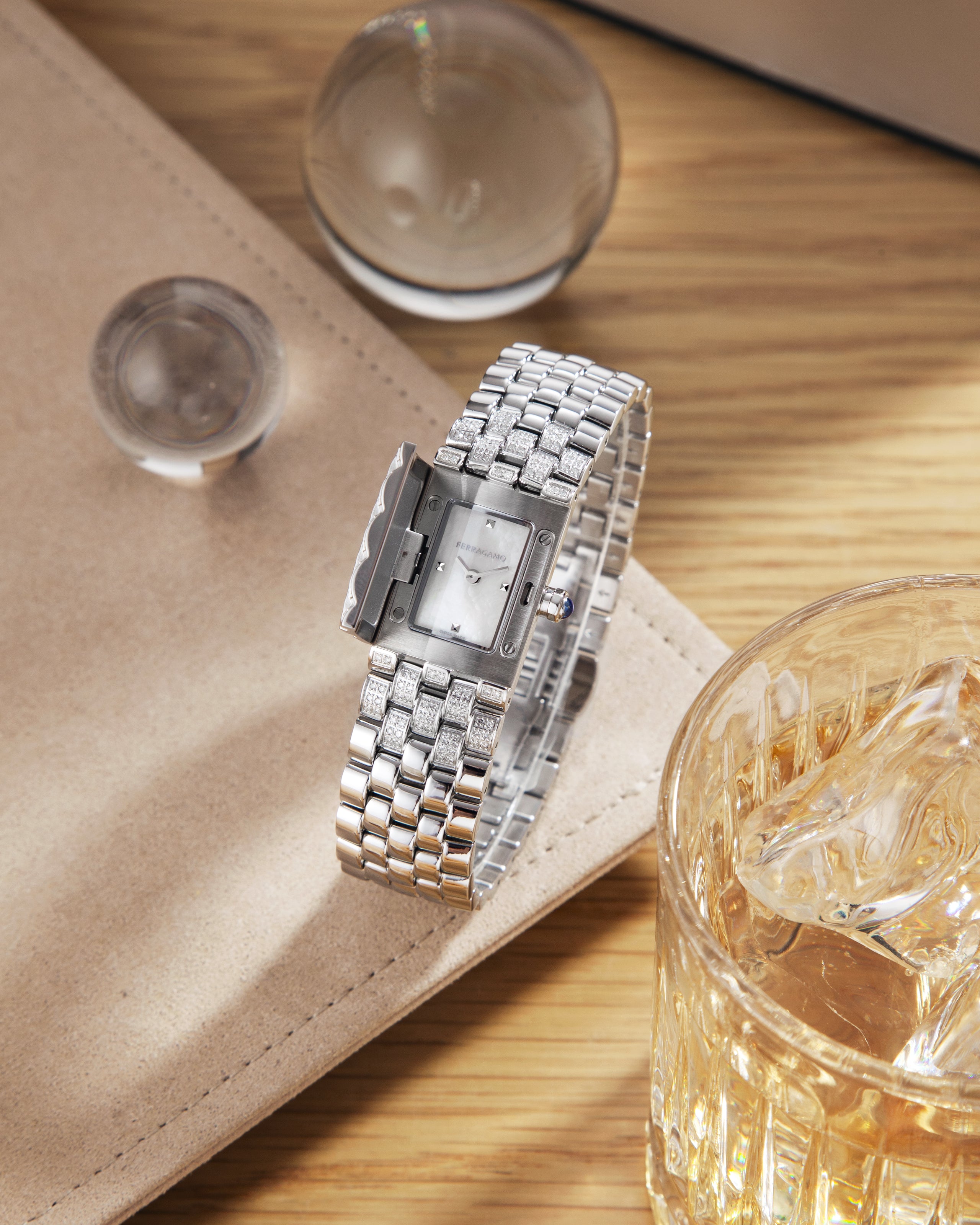 Đồng Hồ Nữ Secret