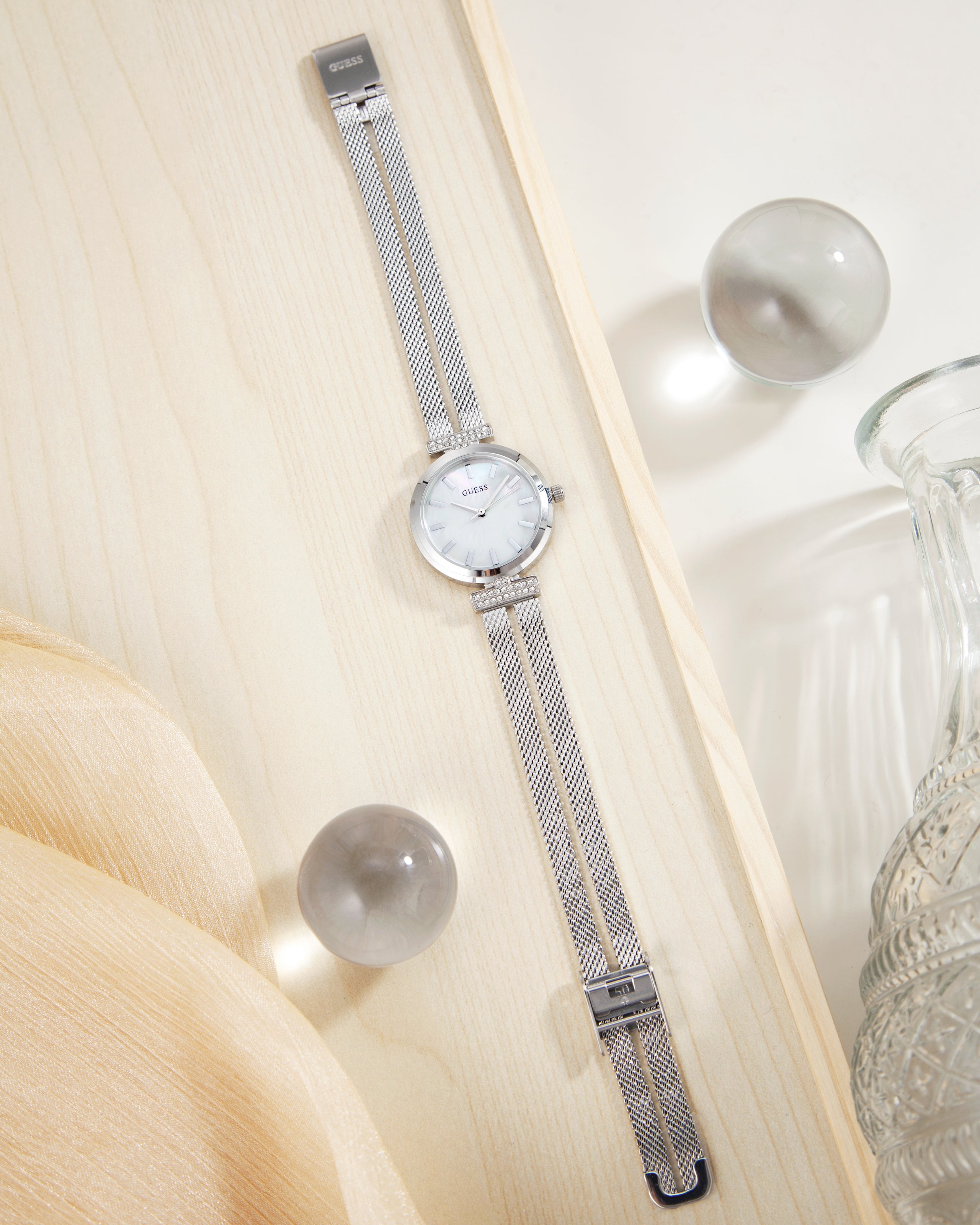 Đồng Hồ Nữ Array