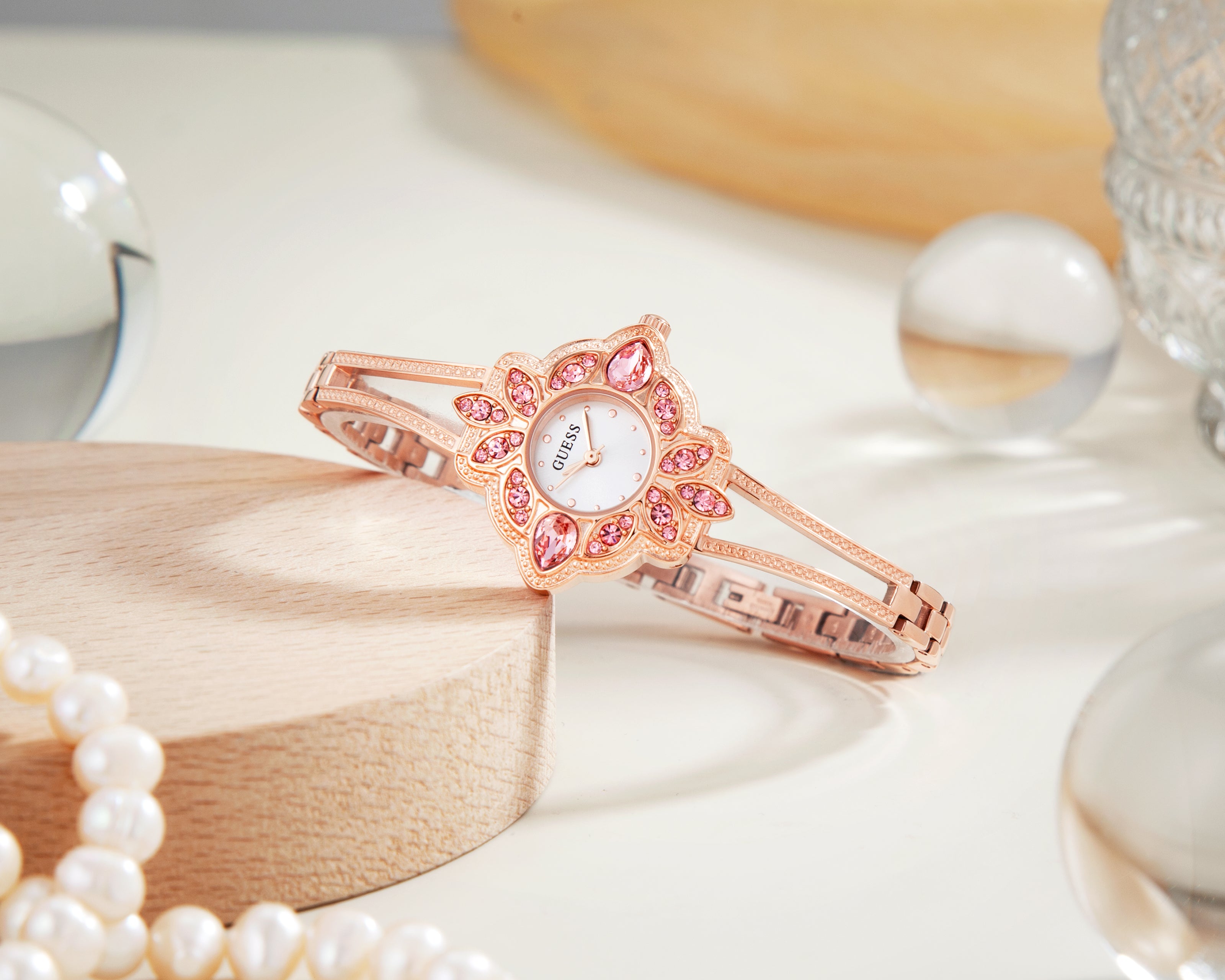 Đồng Hồ Nữ Flora