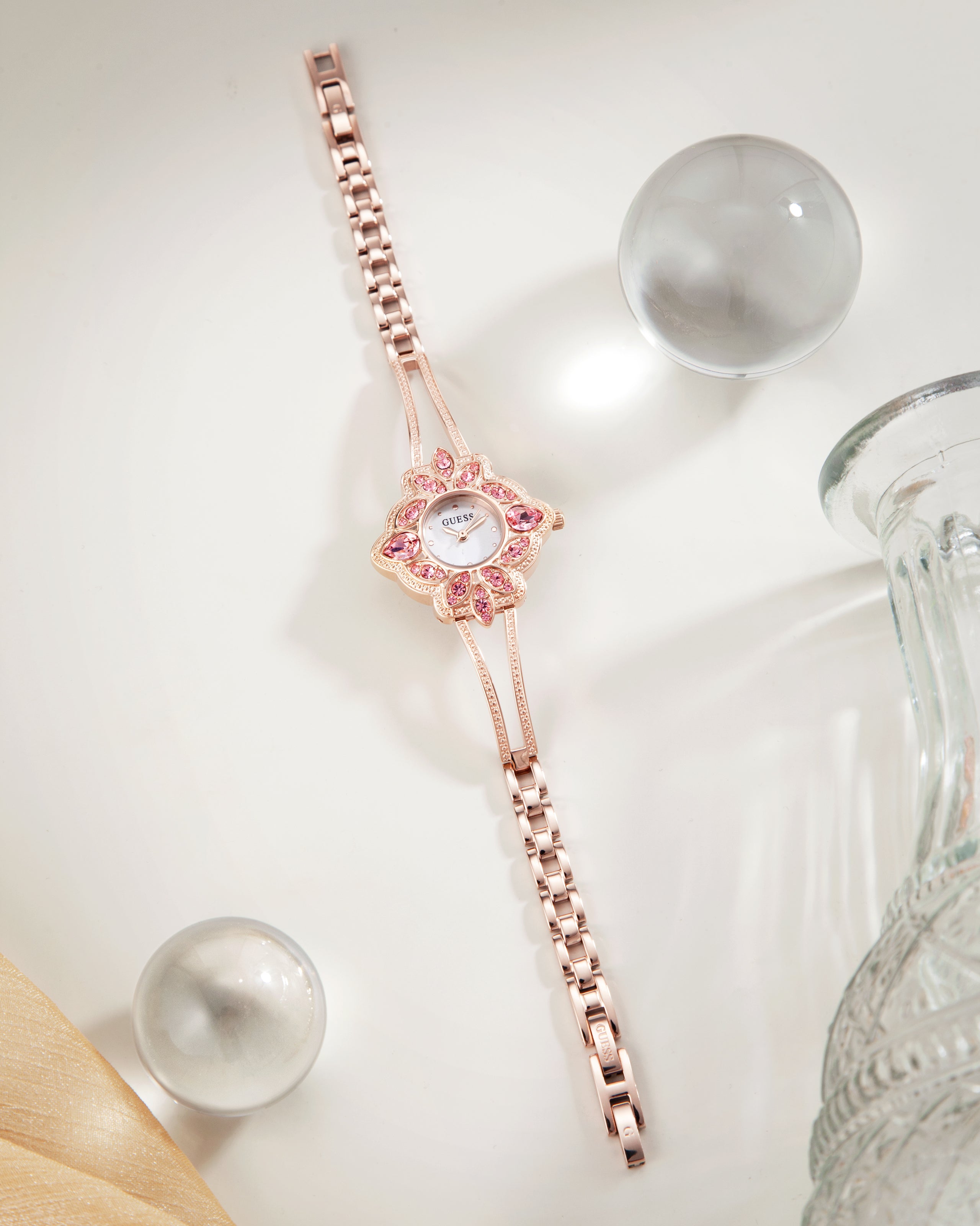 Đồng Hồ Nữ Flora