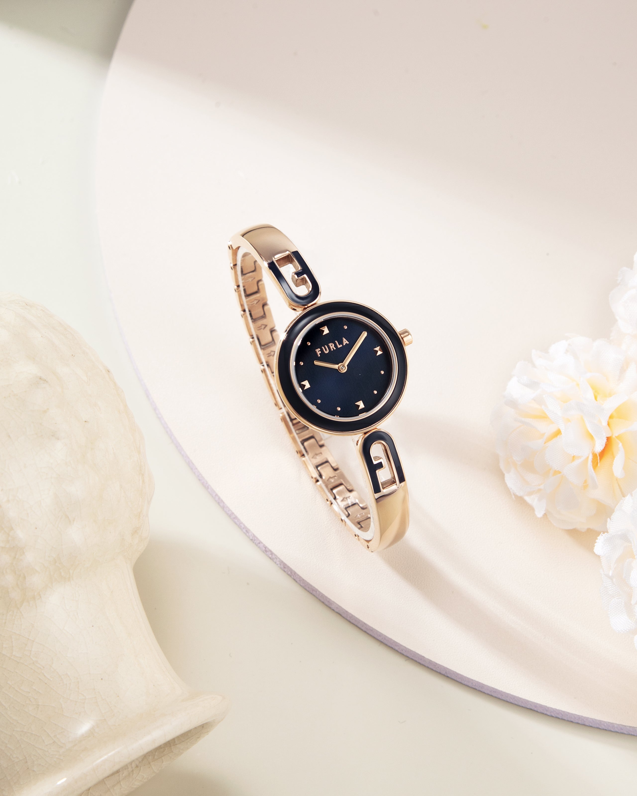 Đồng Hồ Nữ Bangle