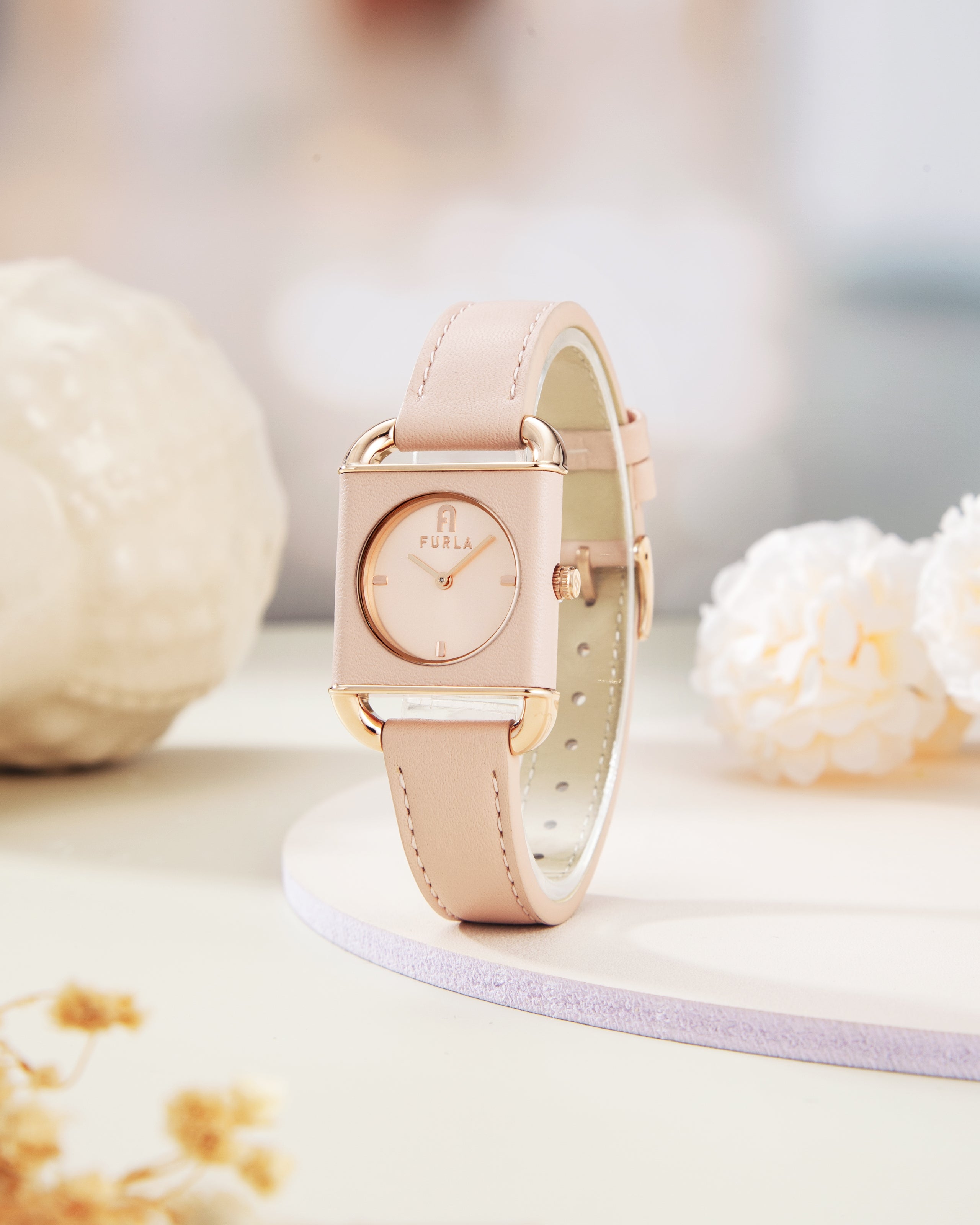 Đồng Hồ Nữ Arco Square