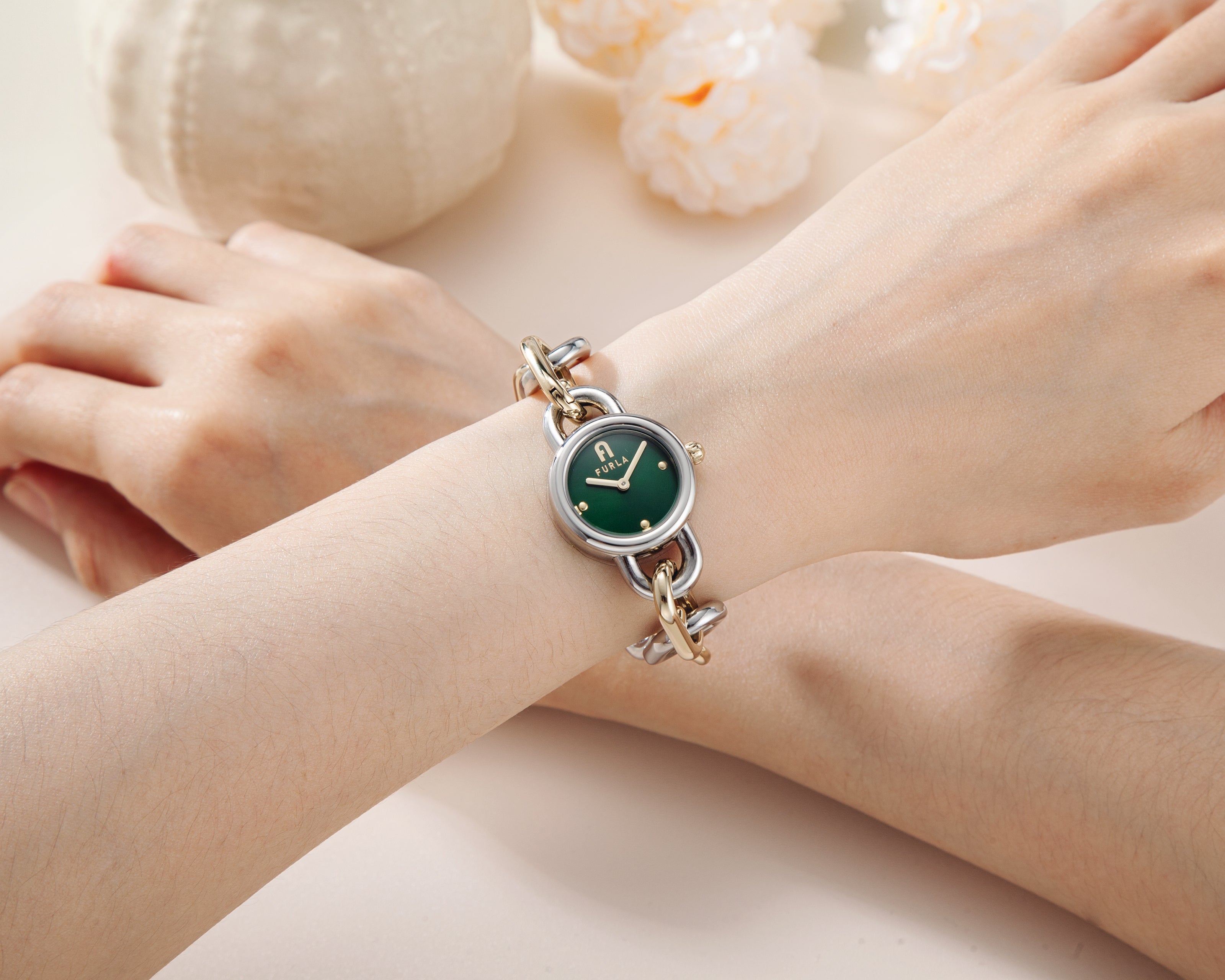 Đồng Hồ Nữ Chain Bracelet Two Tone