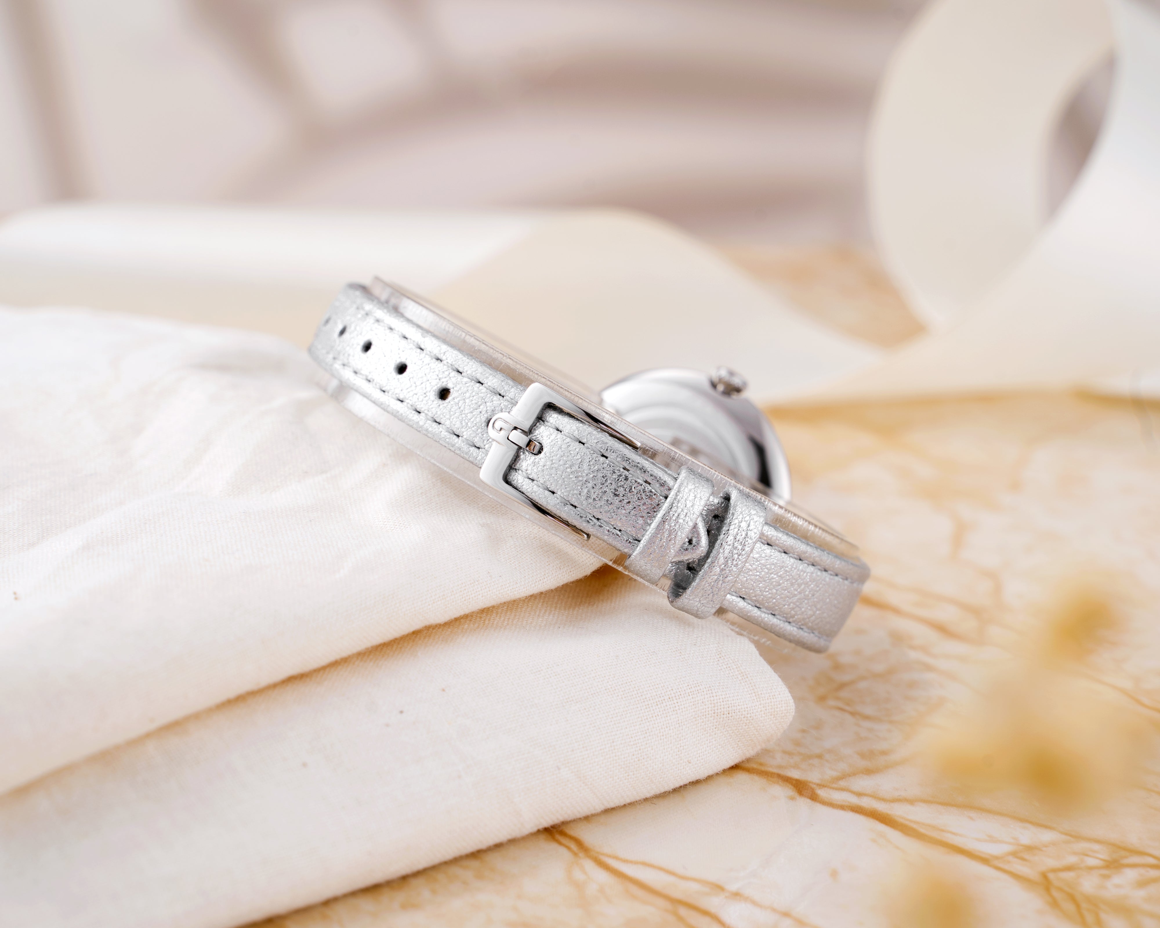 Đồng Hồ Nữ Cosy