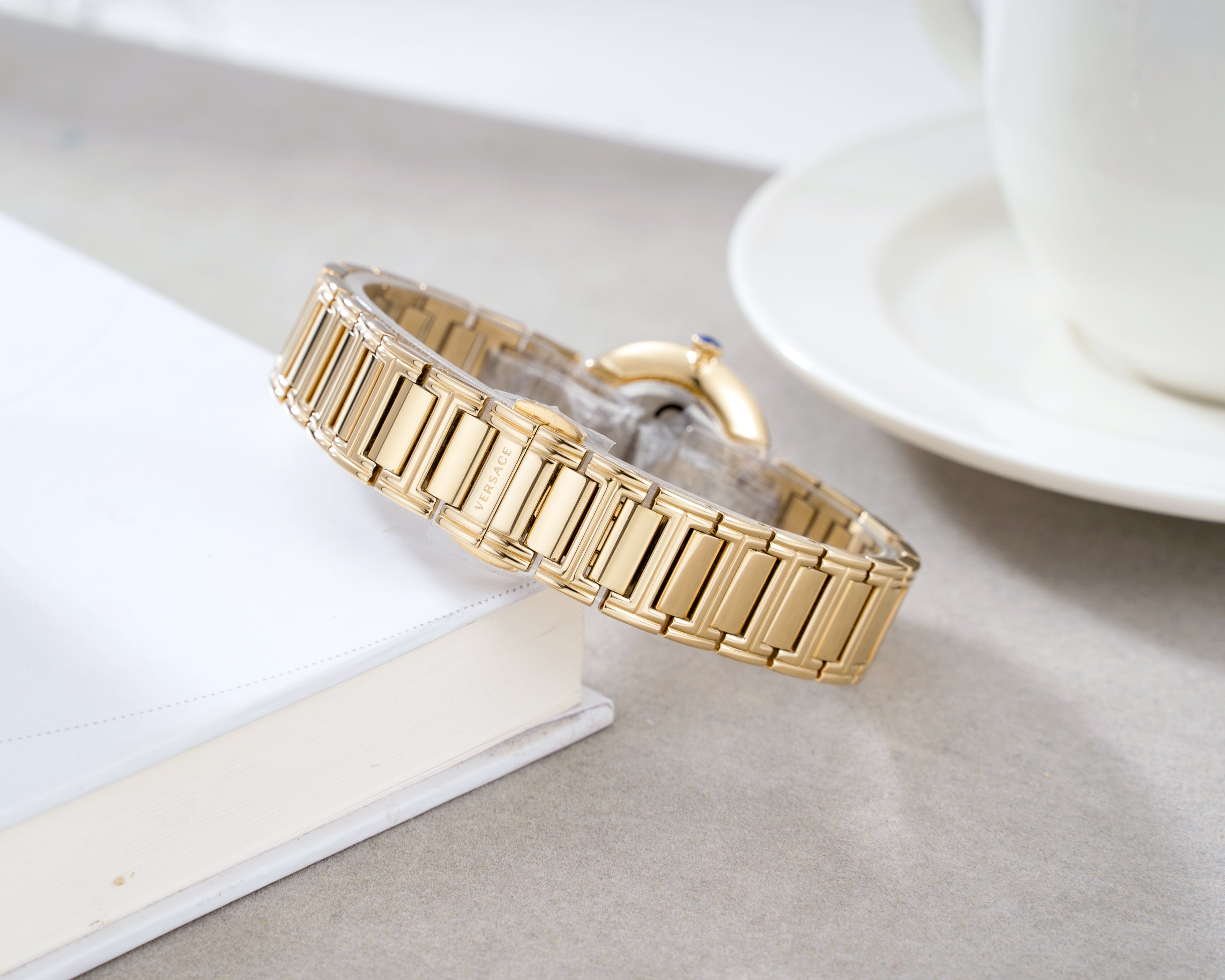 Đồng Hồ Nữ Virtus Mini