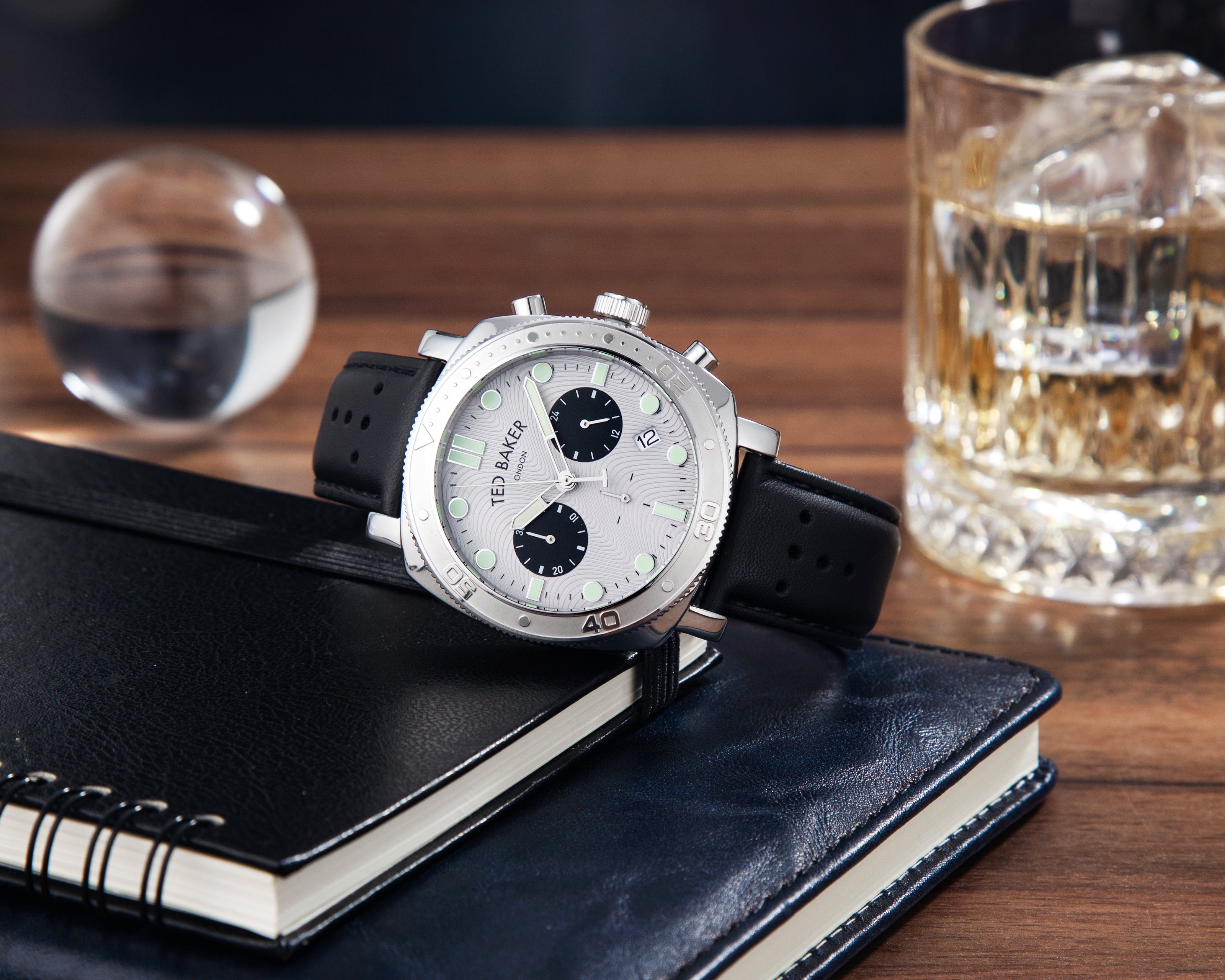 Đồng Hồ Nam Caine