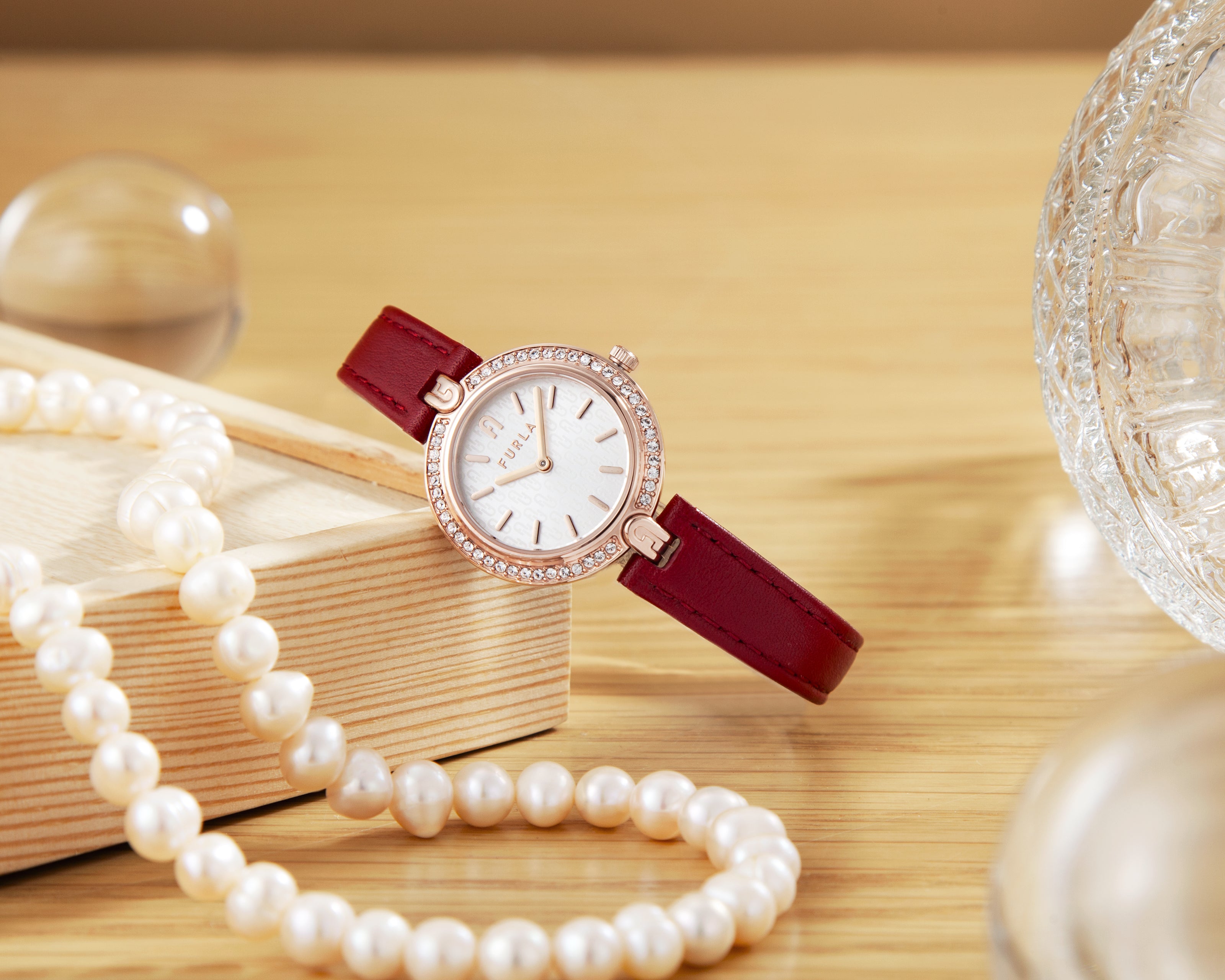 Đồng Hồ Nữ Logo Links