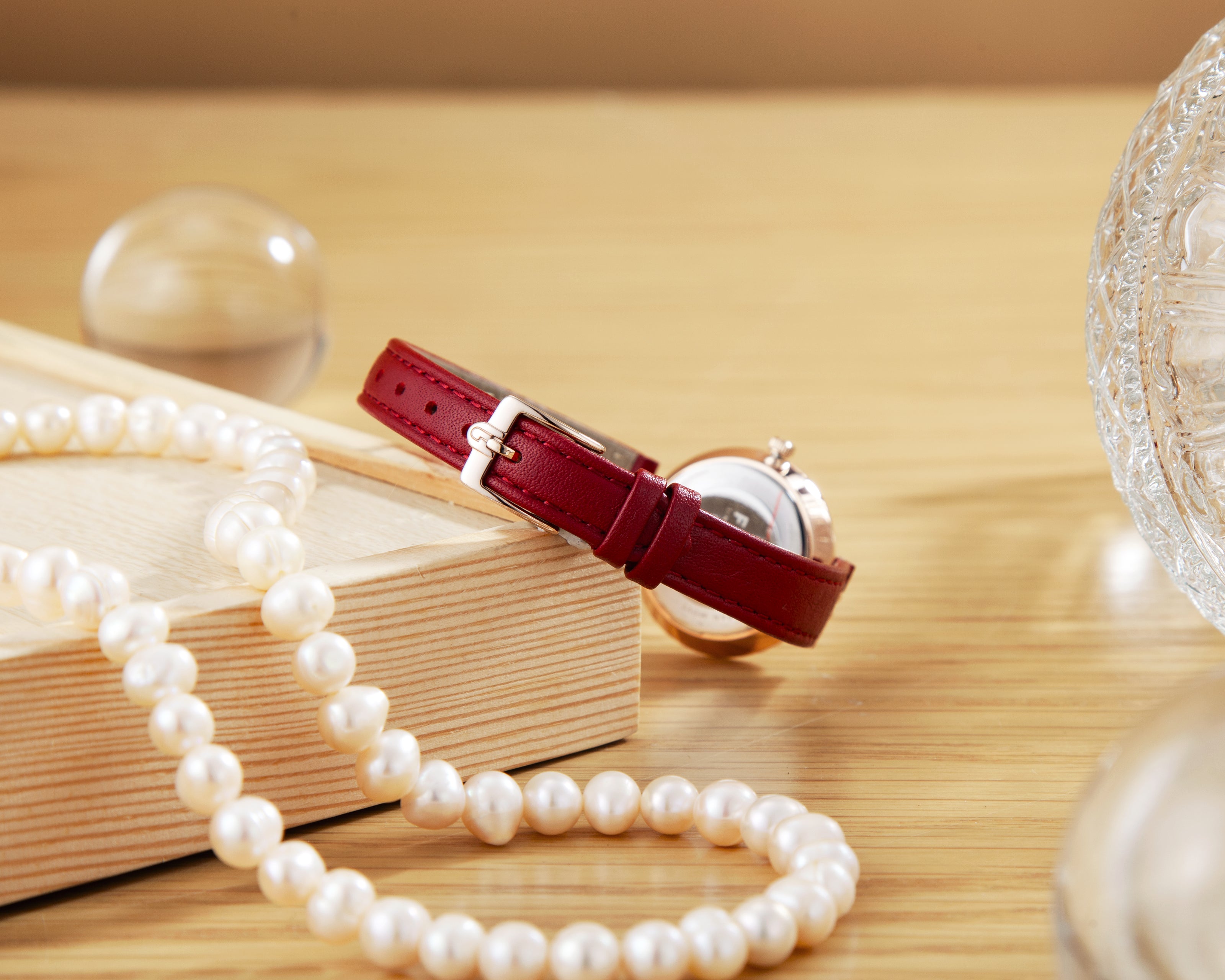 Đồng Hồ Nữ Logo Links