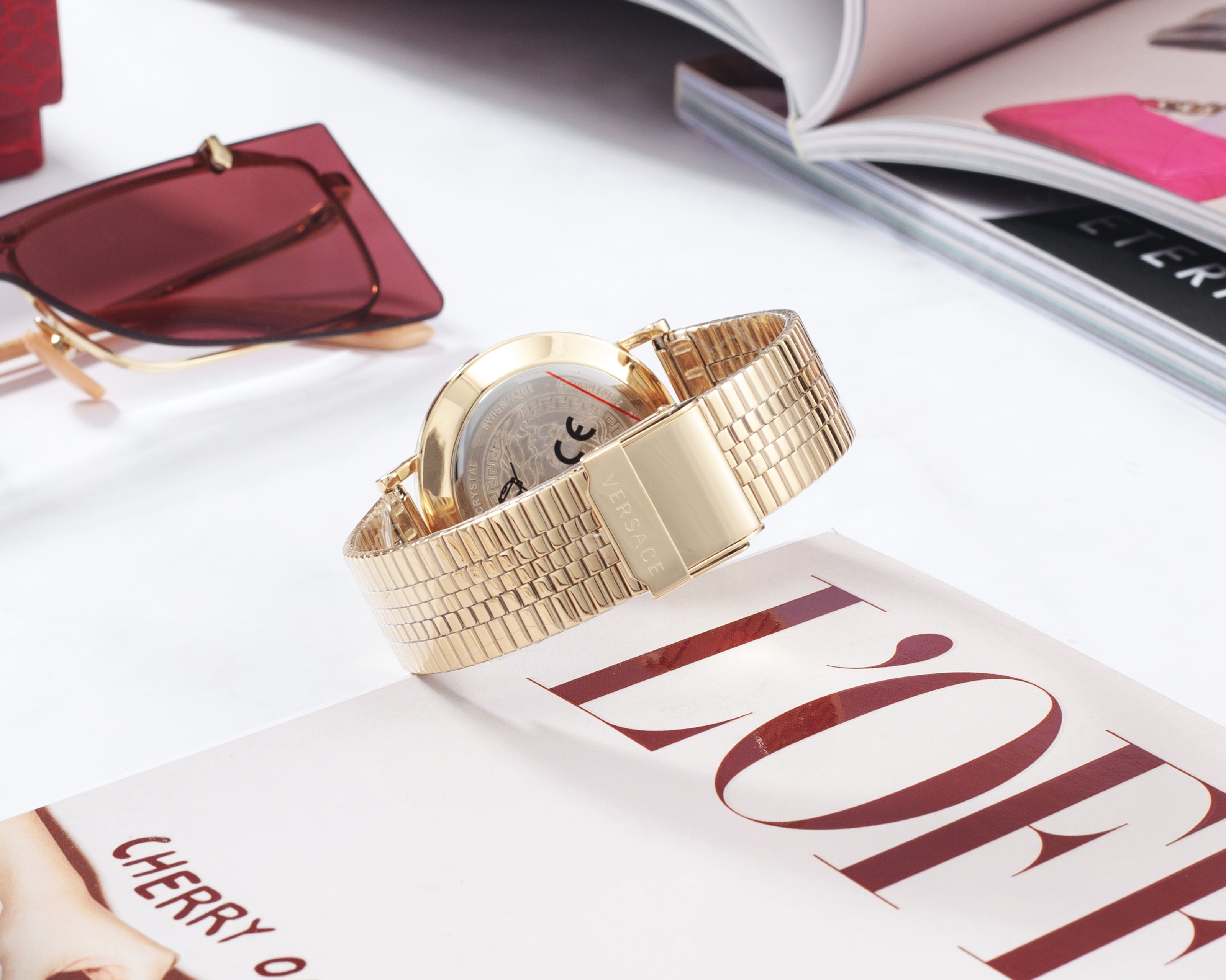 Đồng Hồ Nữ Essential