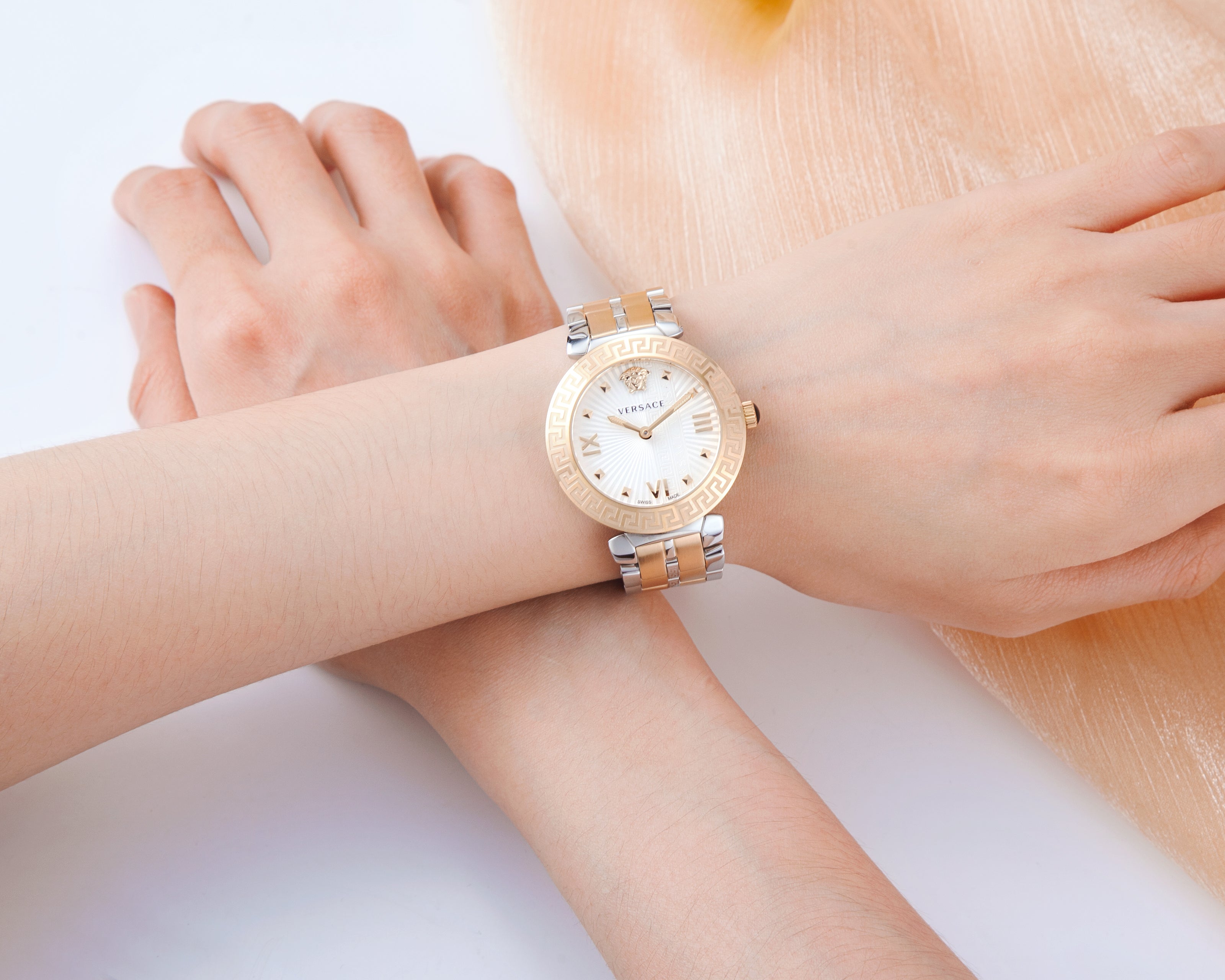 Đồng Hồ Nữ Greca Icon