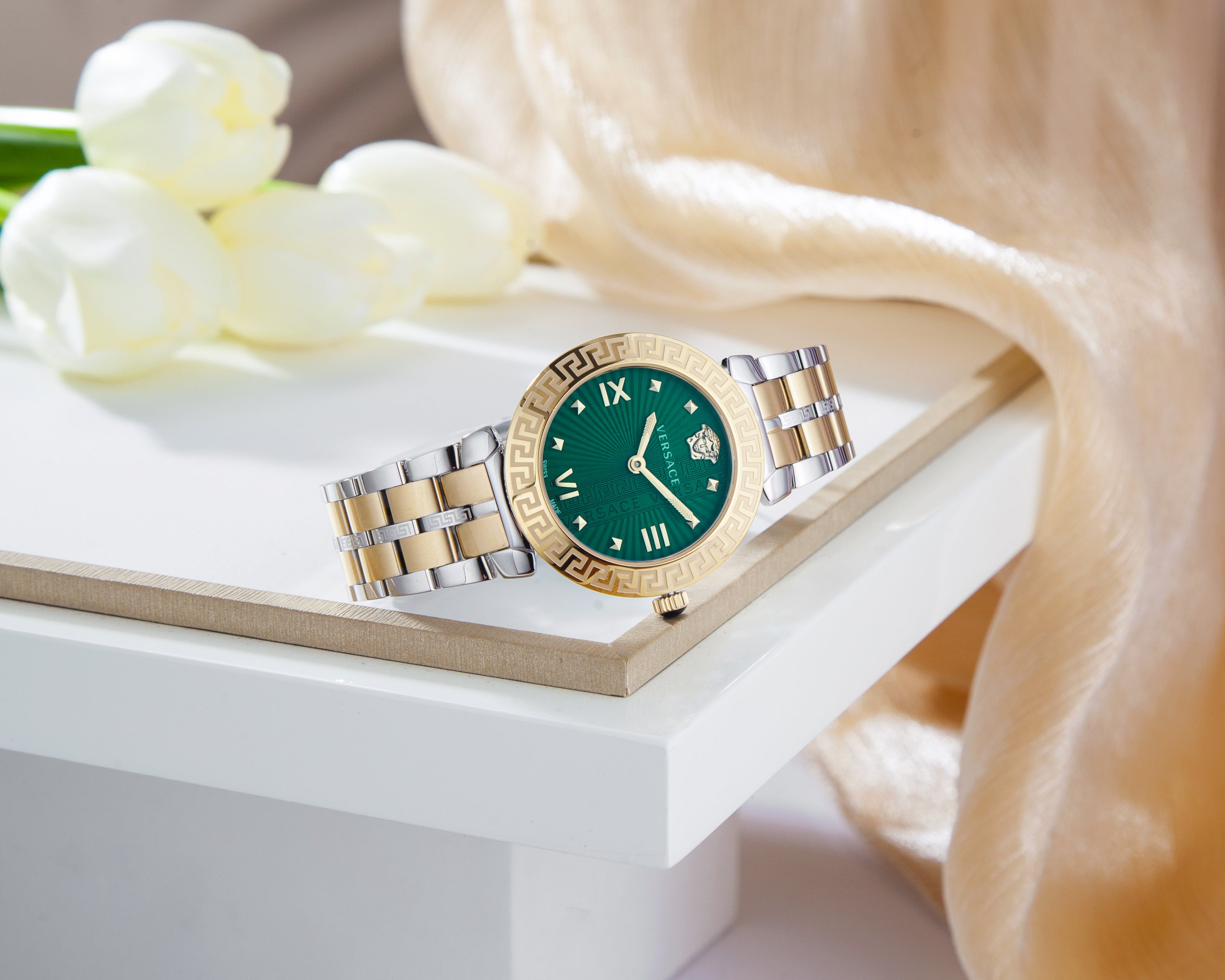 Đồng Hồ Nữ Greca Icon