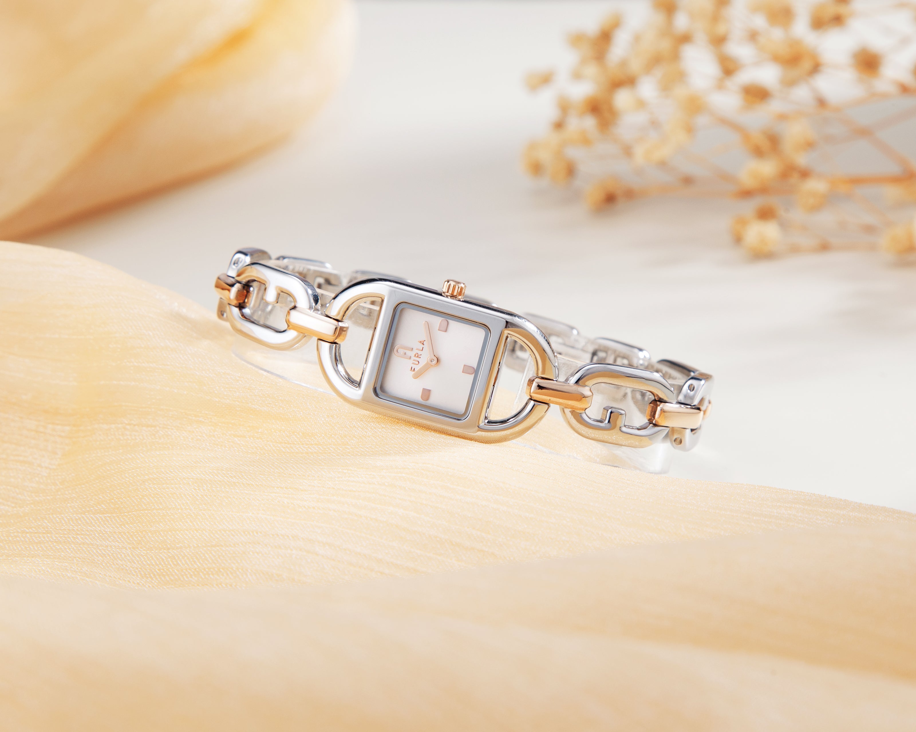 Đồng Hồ Nữ Chain Square