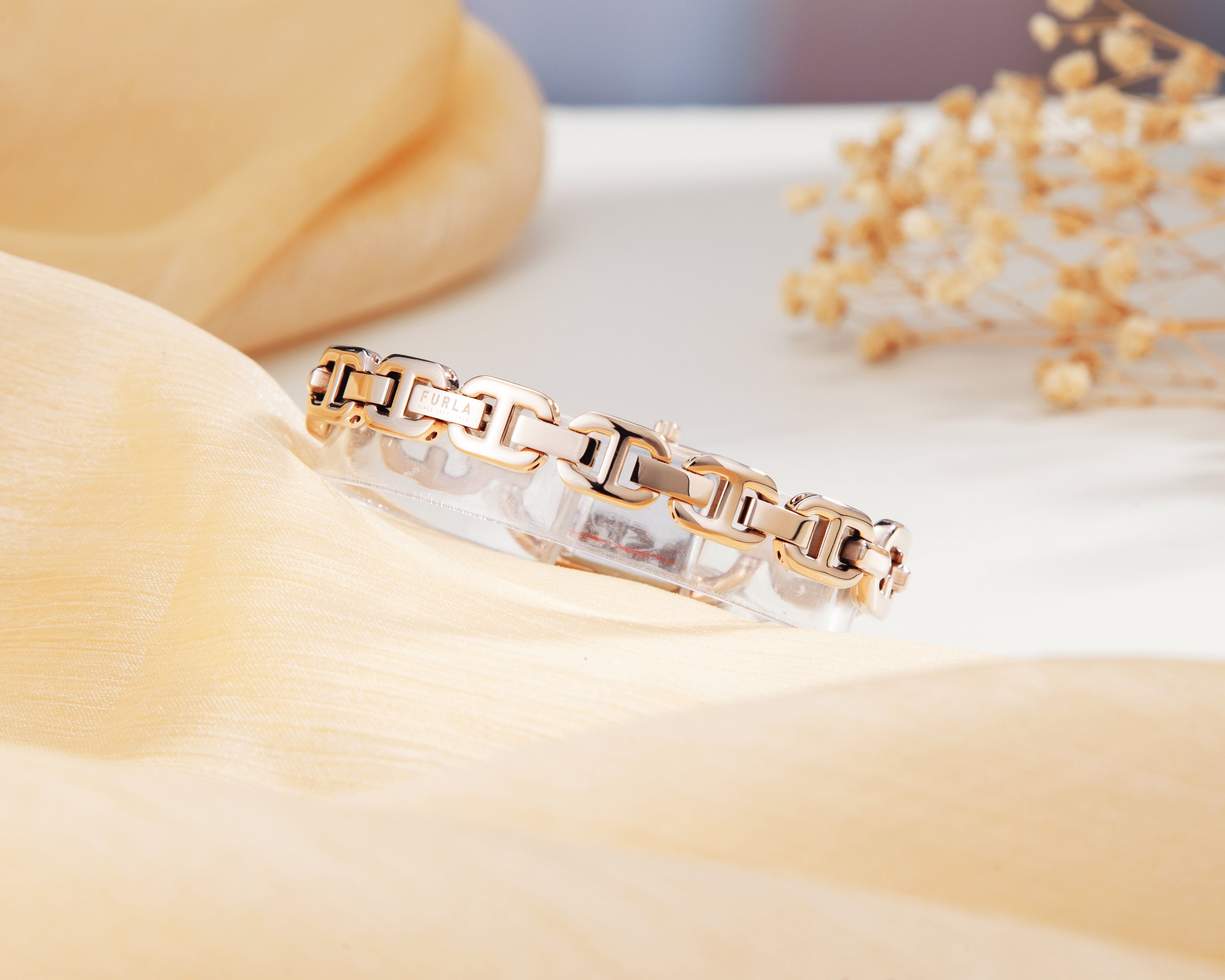 Đồng Hồ Nữ Chain Square