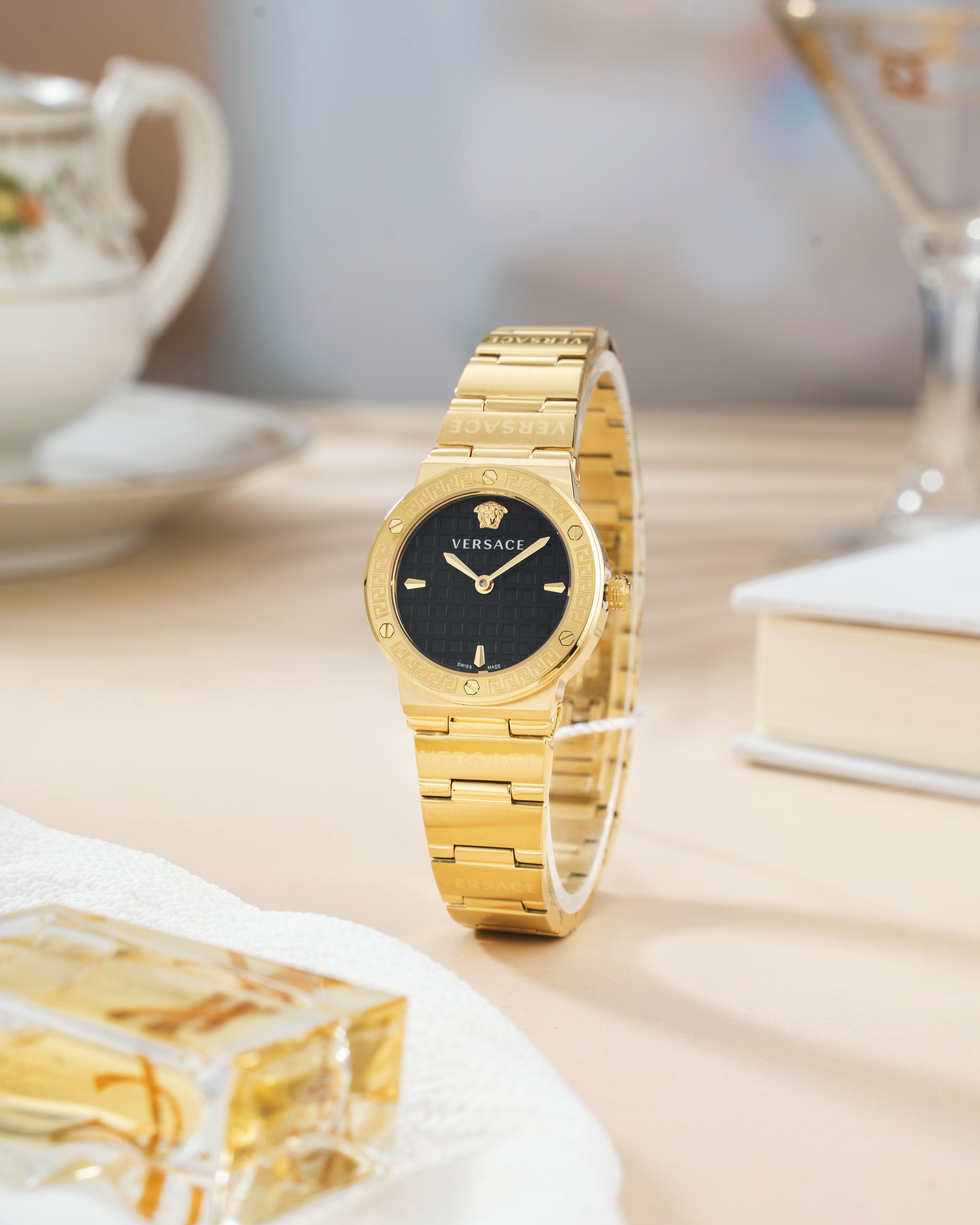 Đồng Hồ Nữ Greca Logo Mini