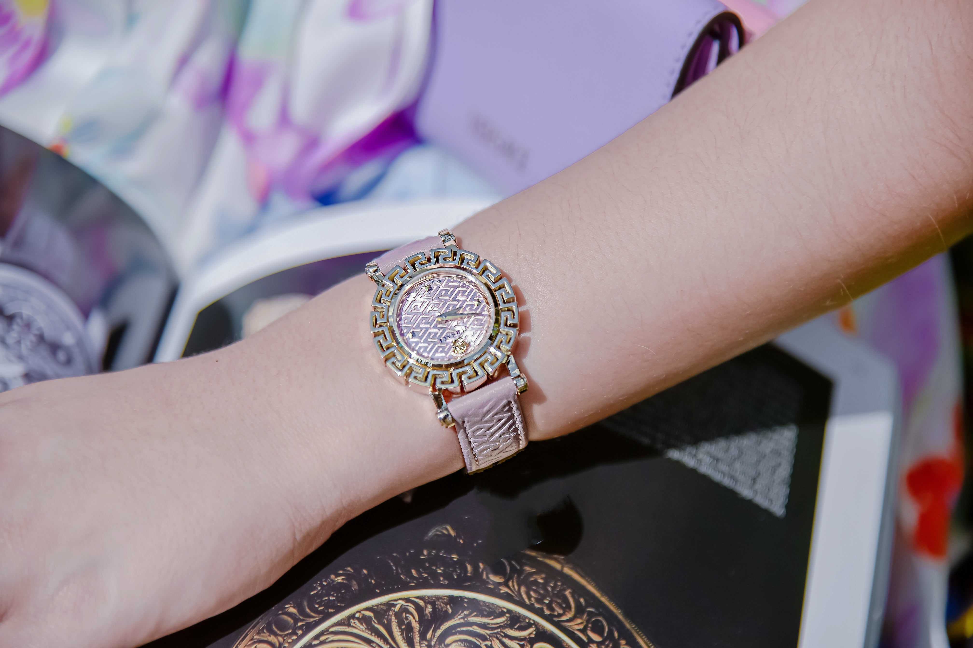 Đồng Hồ Nữ Greca Glam