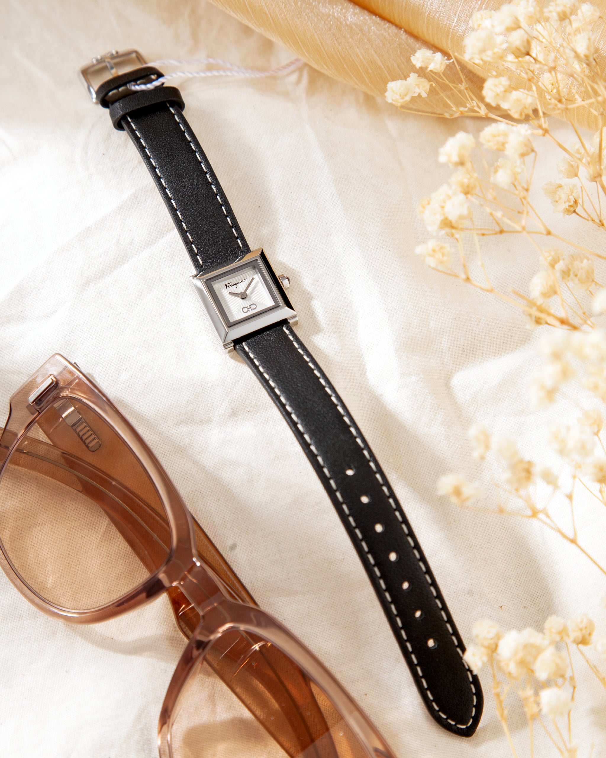 Đồng Hồ Nữ Square