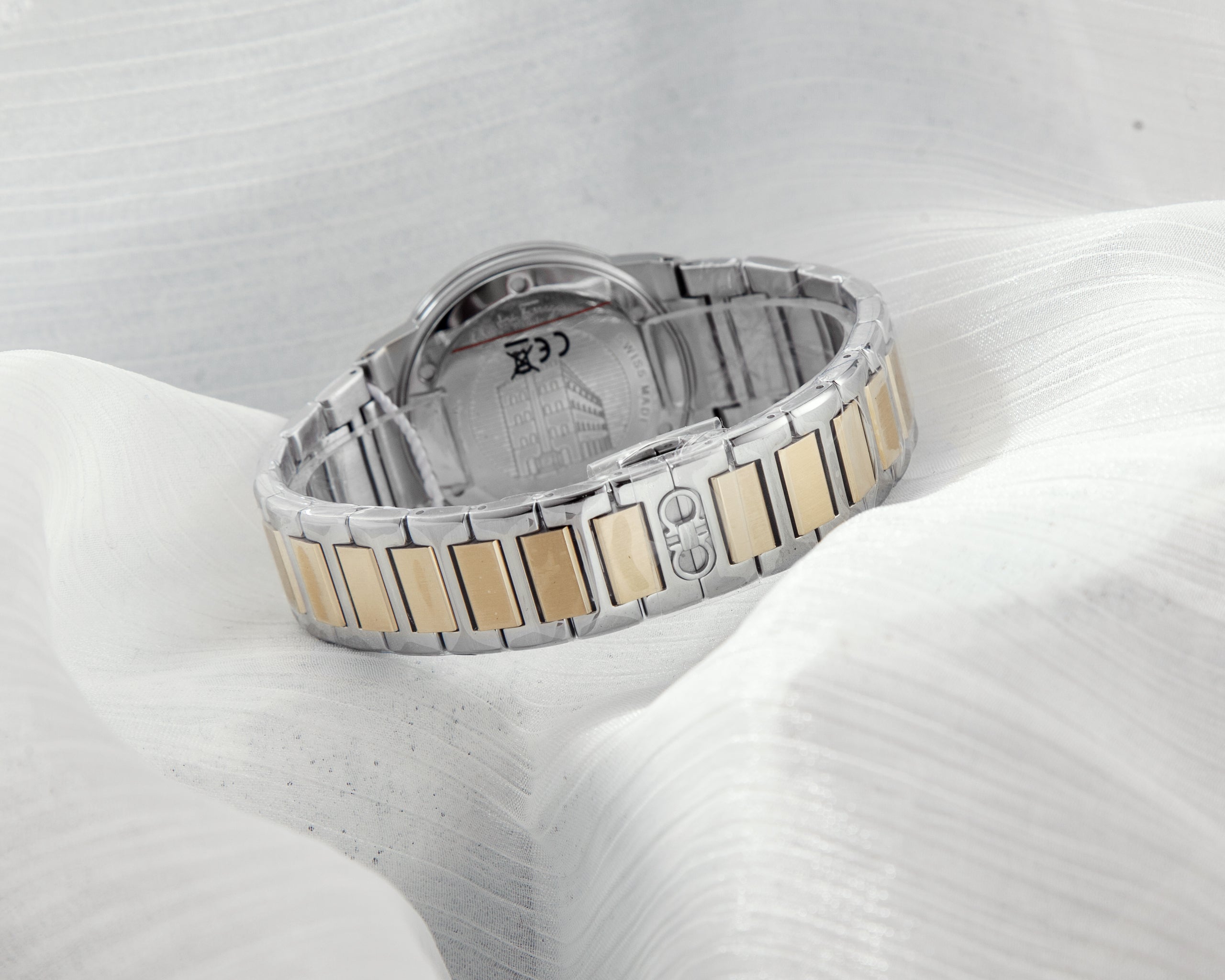 Đồng Hồ Nữ F-8 Classic Lady