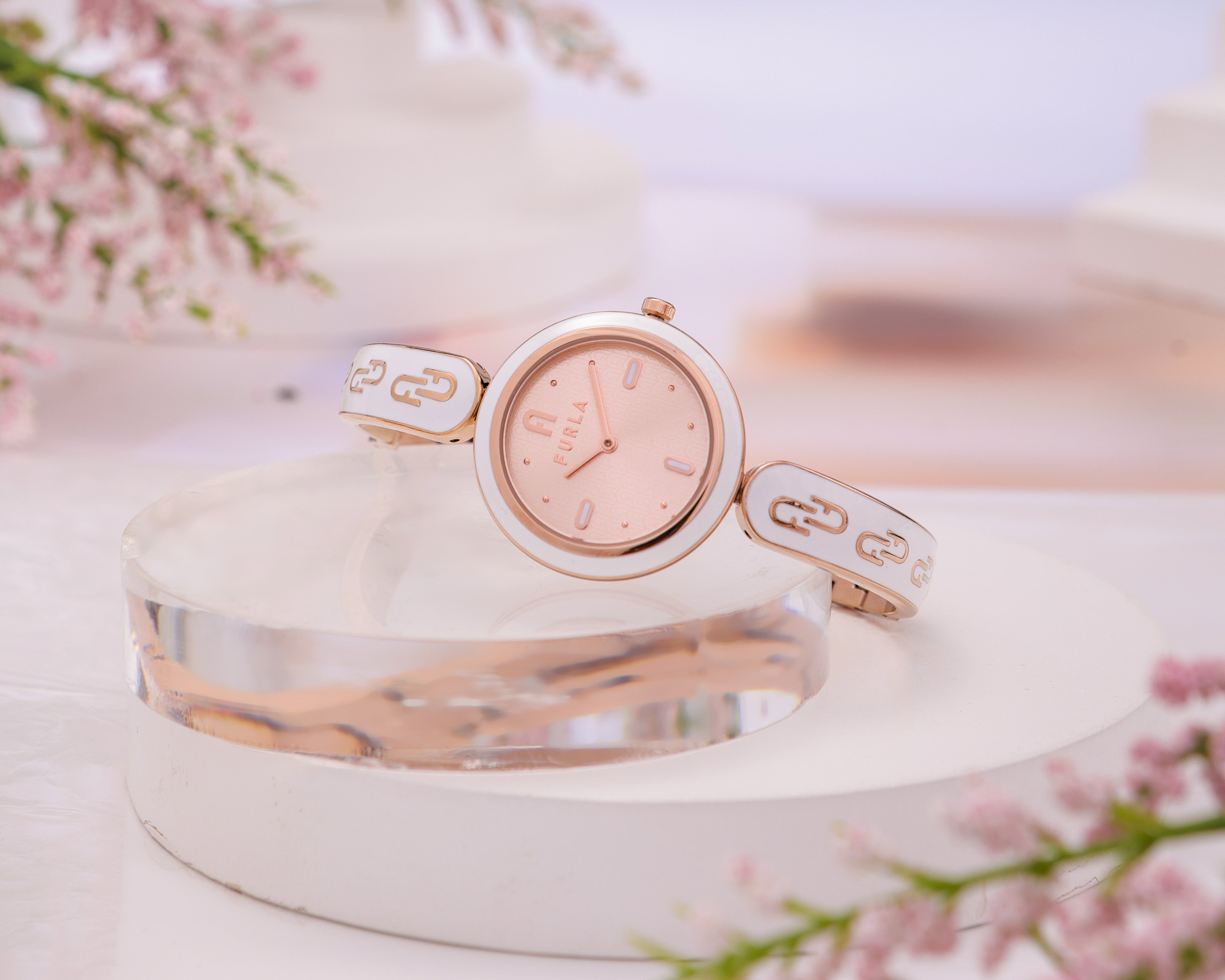 Đồng Hồ Nữ Bangle