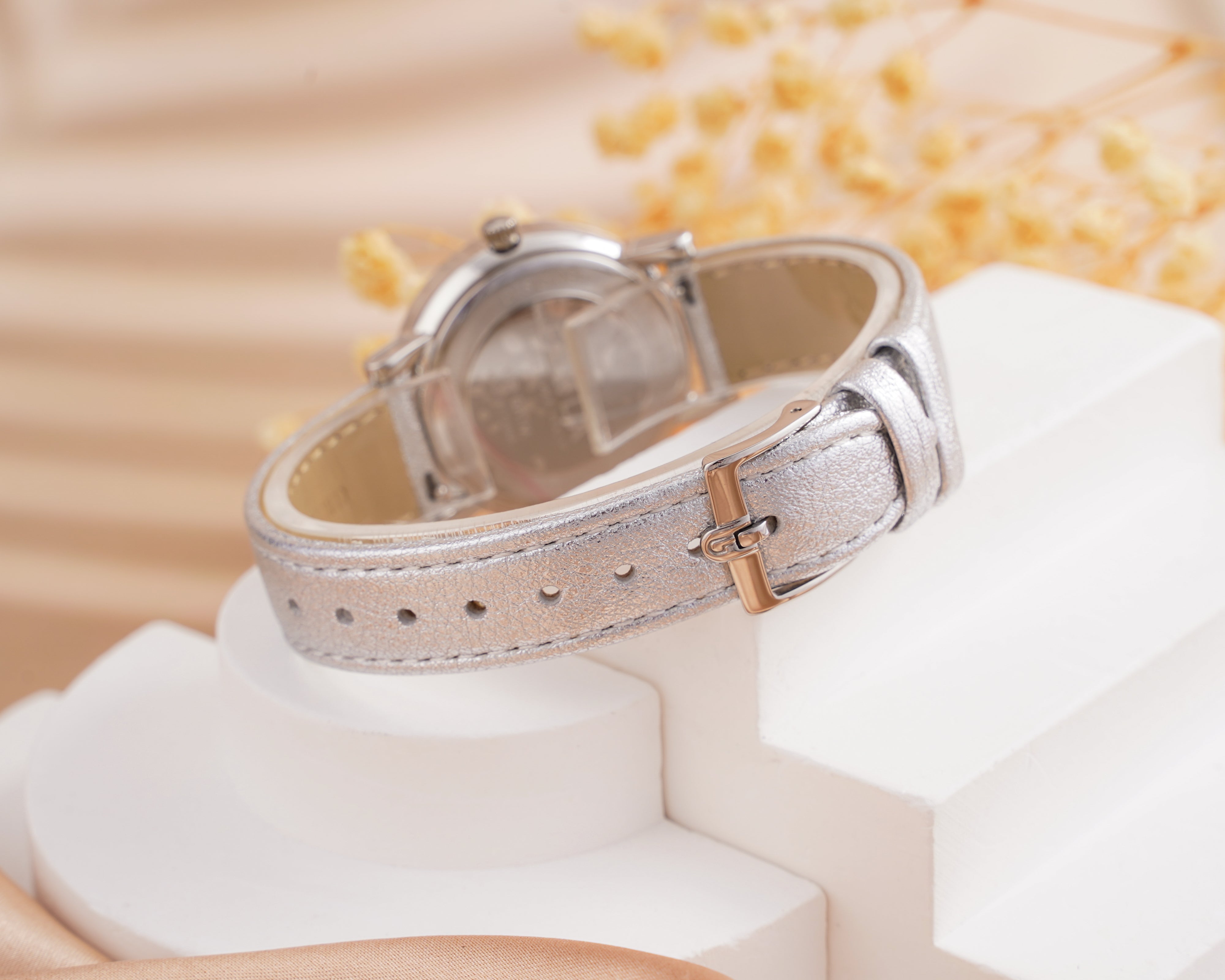 Đồng Hồ Nữ Minimal