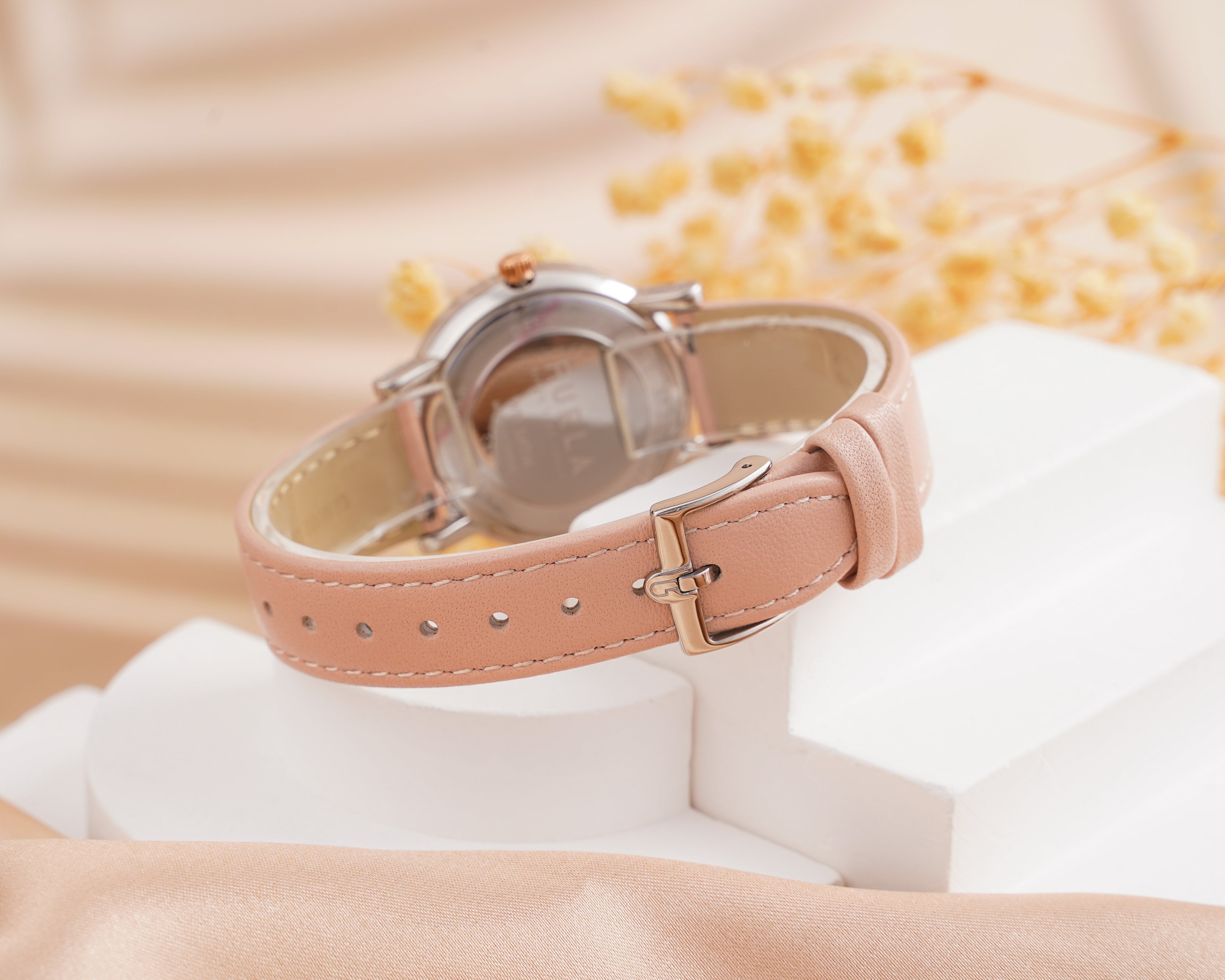 Đồng Hồ Nữ Minimal