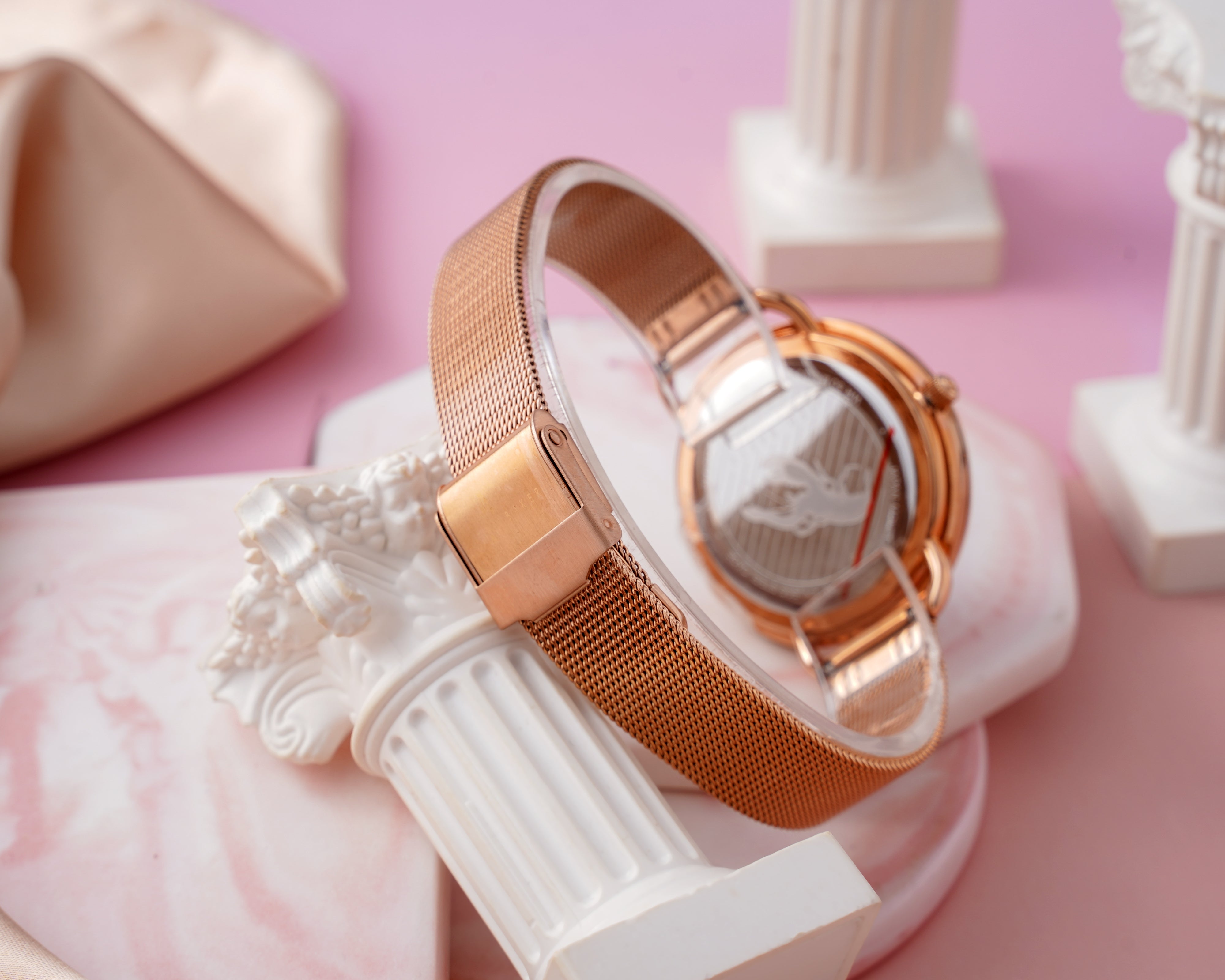 Đồng Hồ Nữ Hetttie