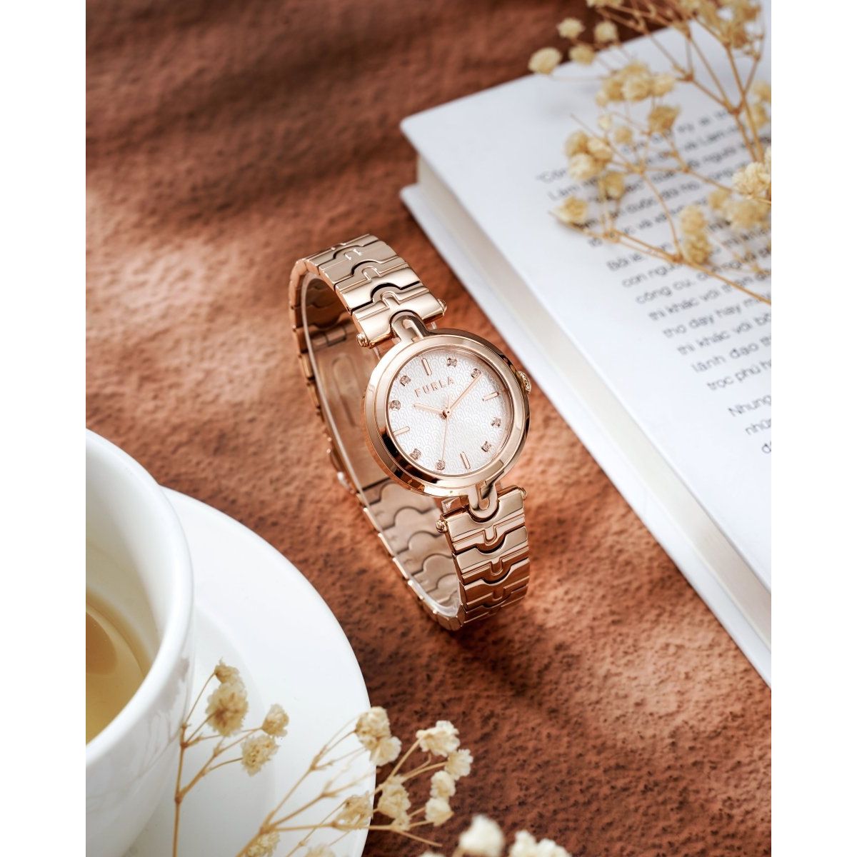 Arch Bar - L&M Luxury Timepieces
