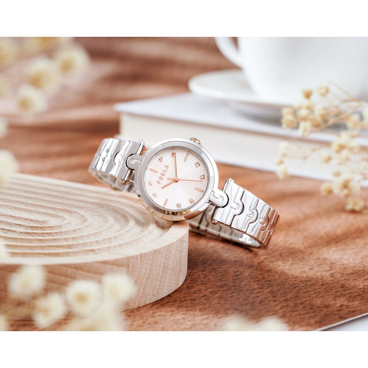 Arch Bar - L&M Luxury Timepieces