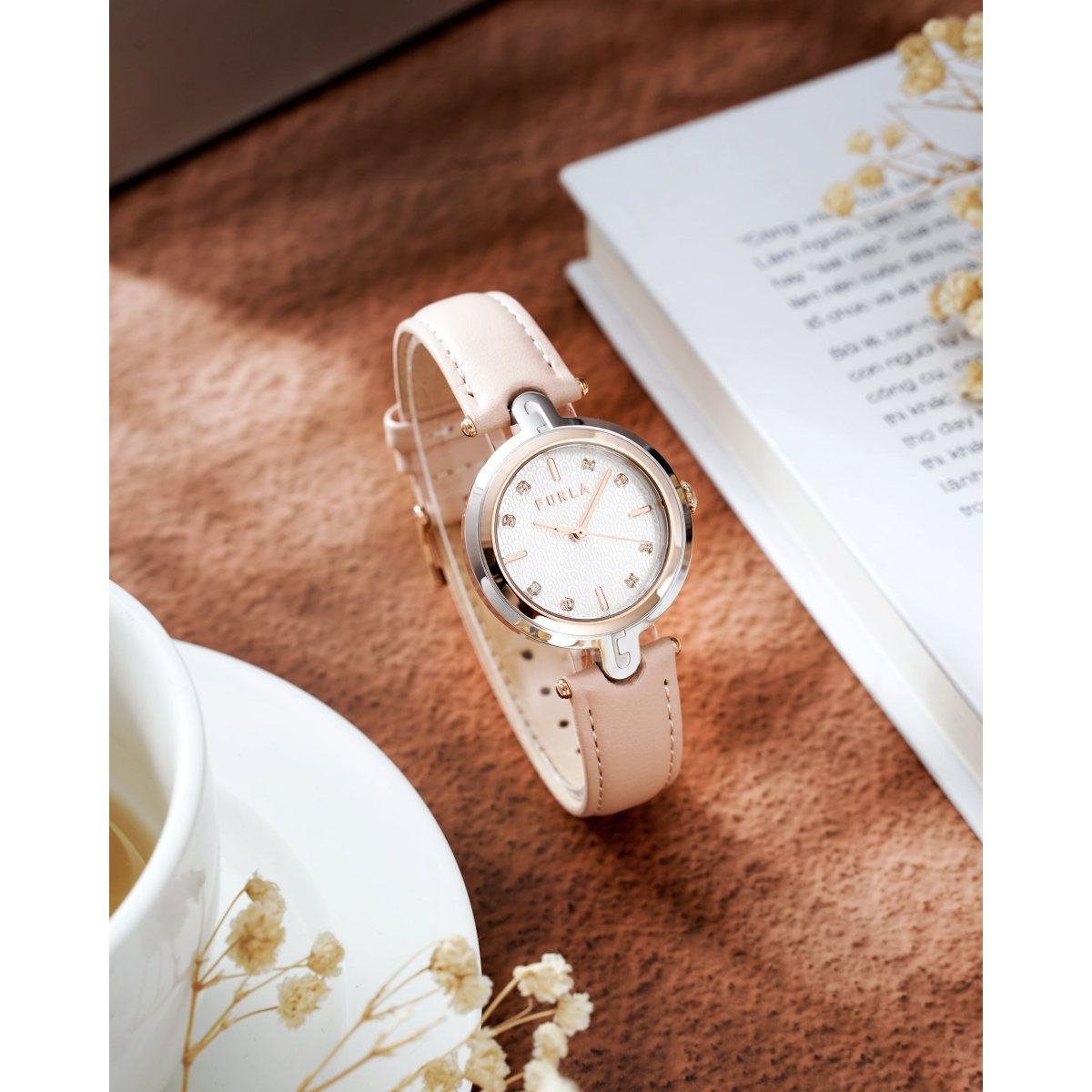 Arch Bar - L&M Luxury Timepieces