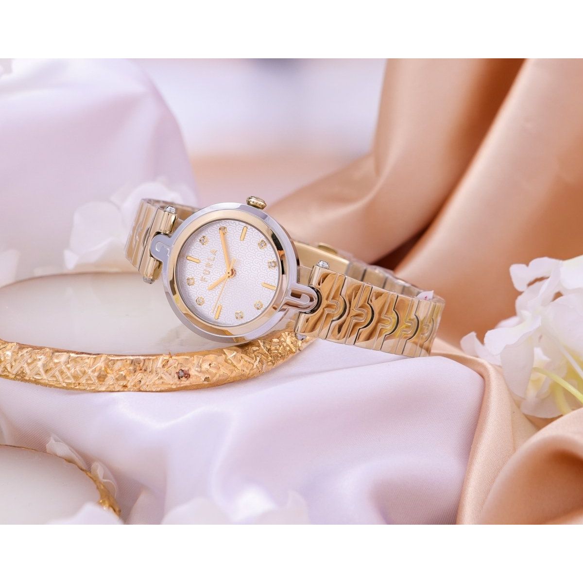 Arch Bar - L&M Luxury Timepieces