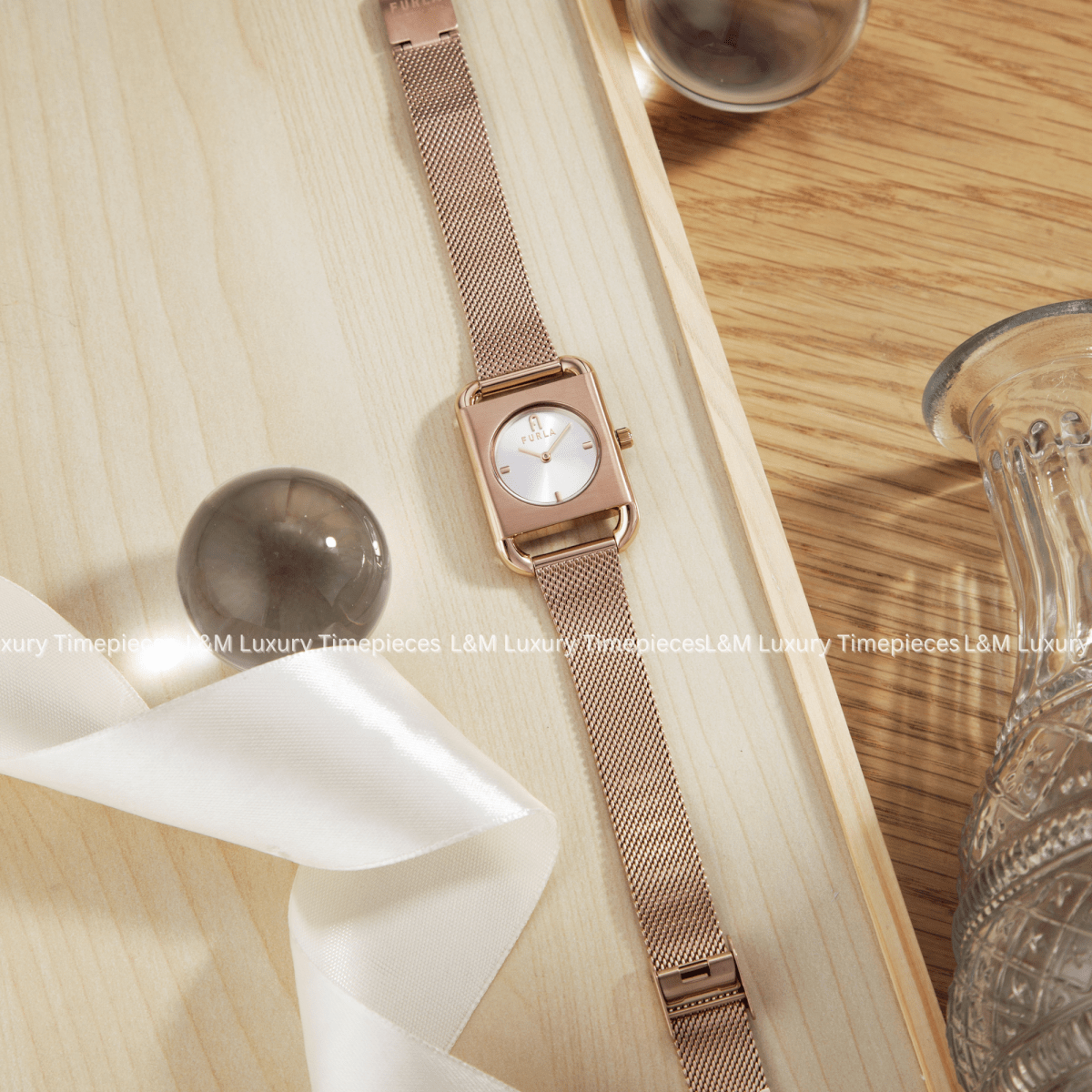 ARCO SQUARE - L&M Luxury Timepieces