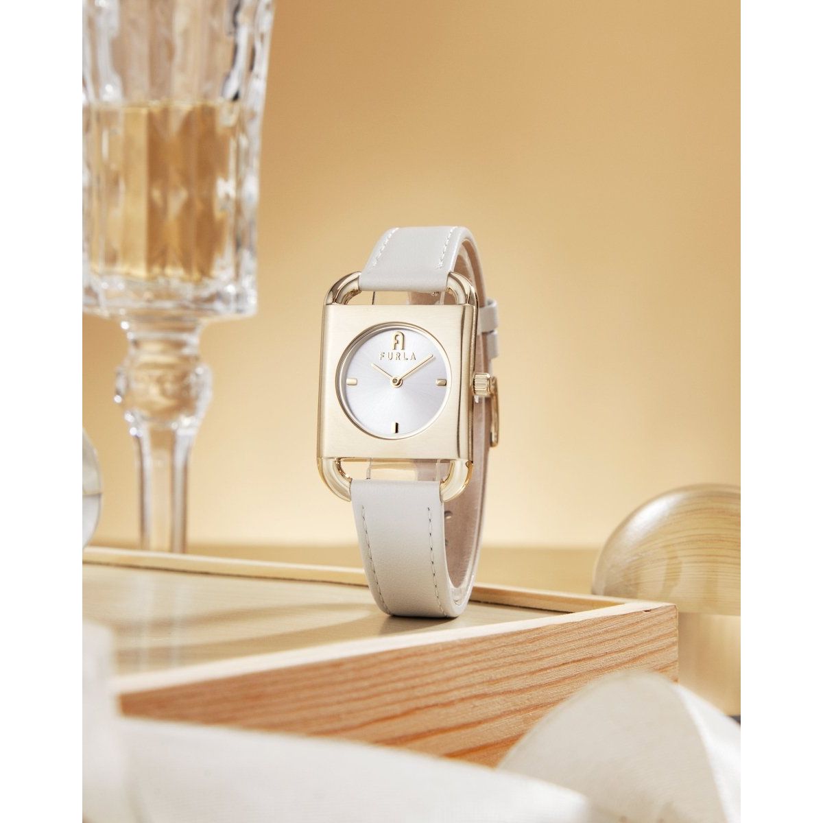 ARCO SQUARE - L&M Luxury Timepieces