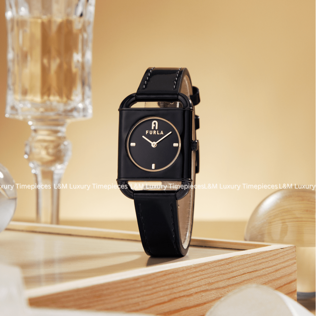 ARCO SQUARE - L&M Luxury Timepieces