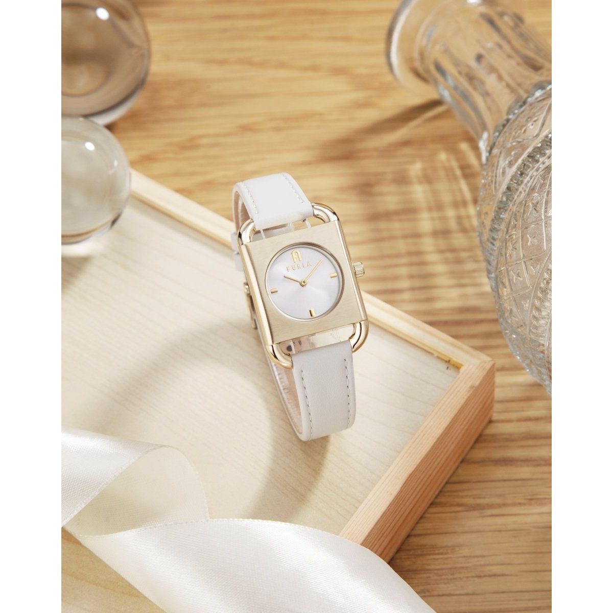 ARCO SQUARE - L&M Luxury Timepieces