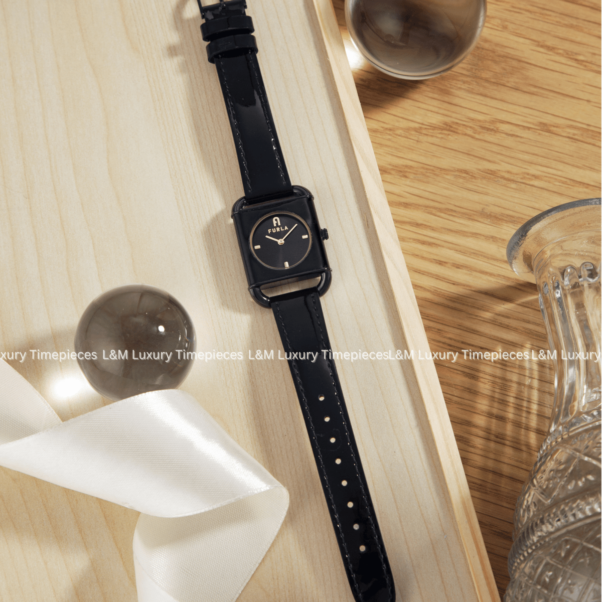 ARCO SQUARE - L&M Luxury Timepieces