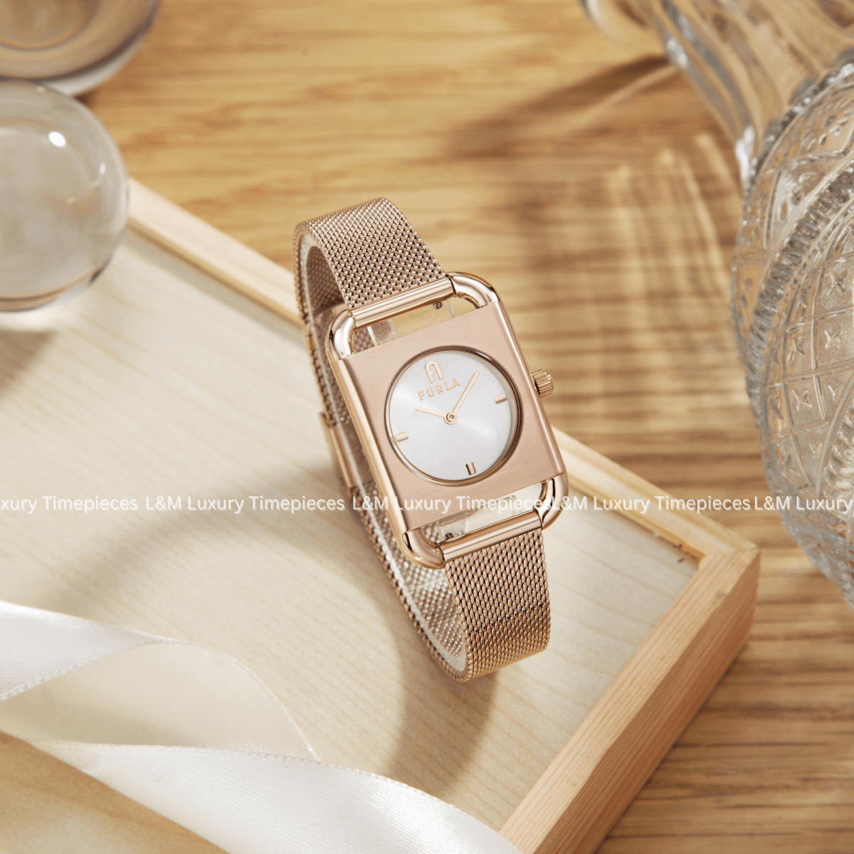 ARCO SQUARE - L&M Luxury Timepieces