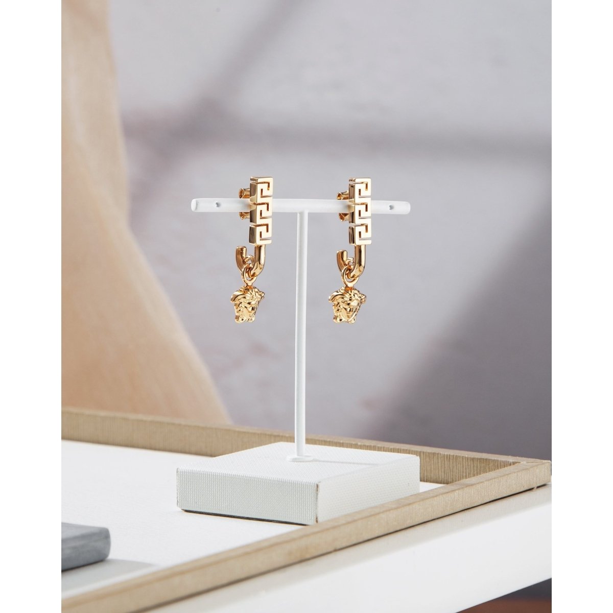 Bông tai VERSACE - L&M Luxury Timepieces