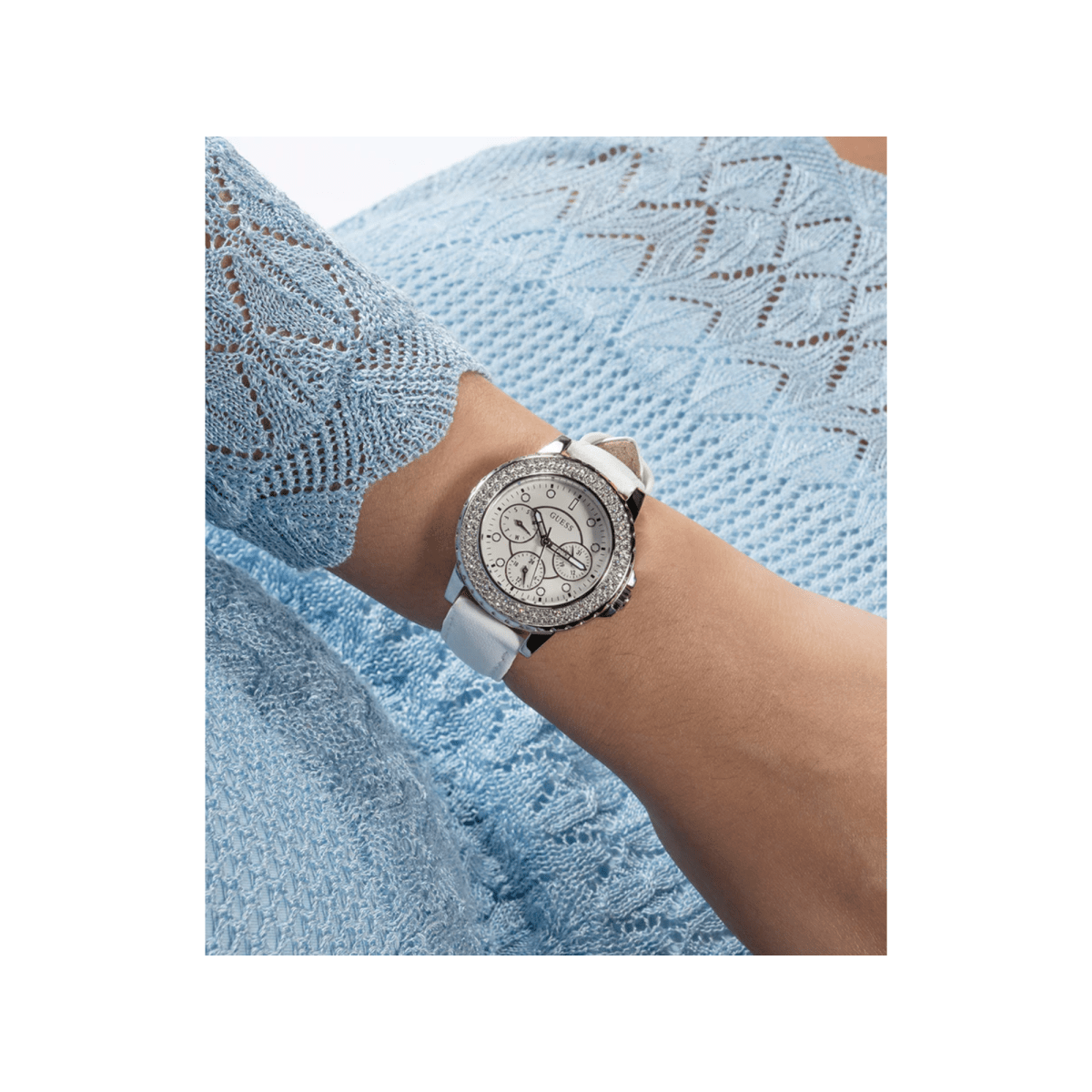 GUESS Đồng Hồ Nữ Crown Jewel GW0660L1 - L&M Luxury Timepieces