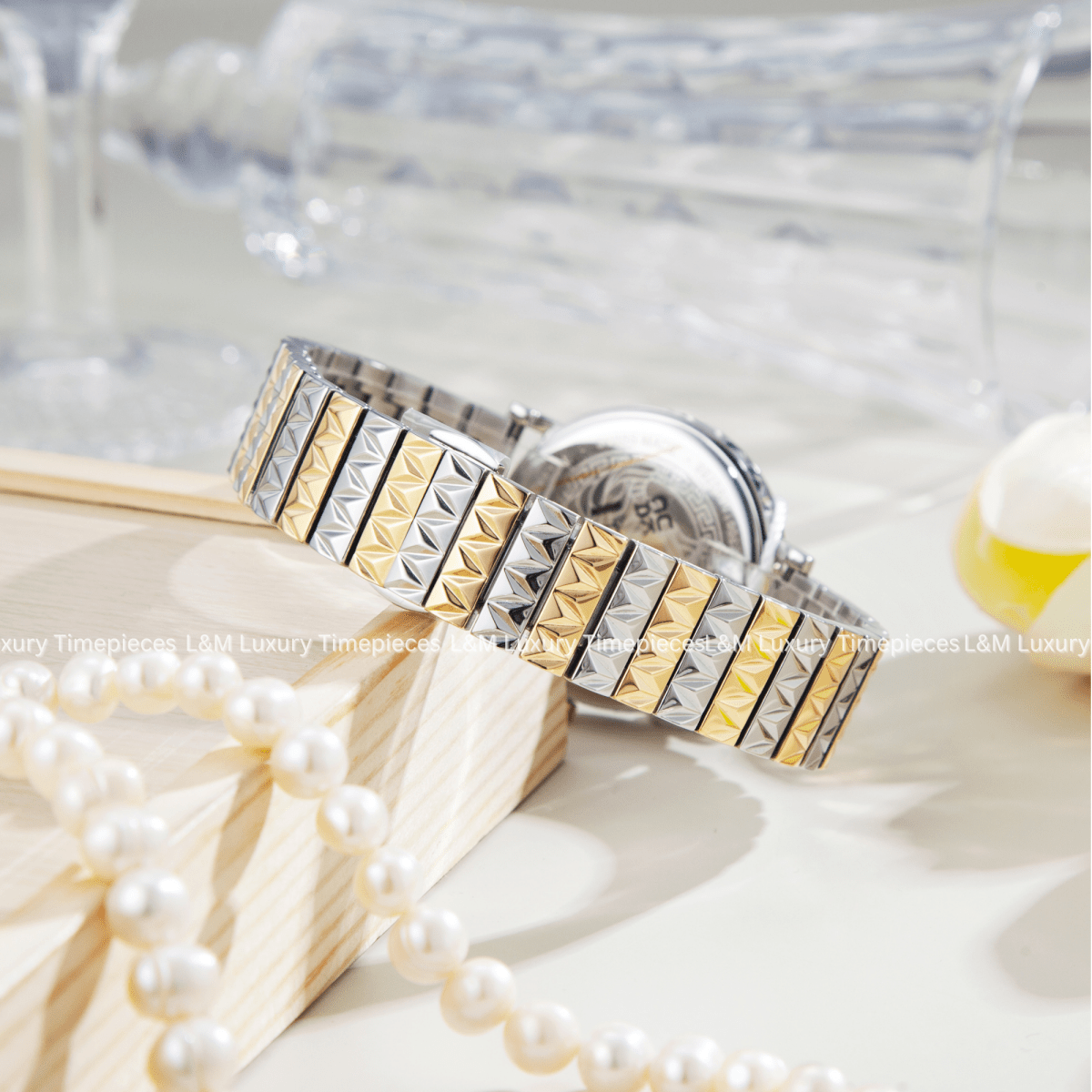 VERSACE Đồng Hồ Nữ Deadalus VE9A00424 - L&M Luxury Timepieces