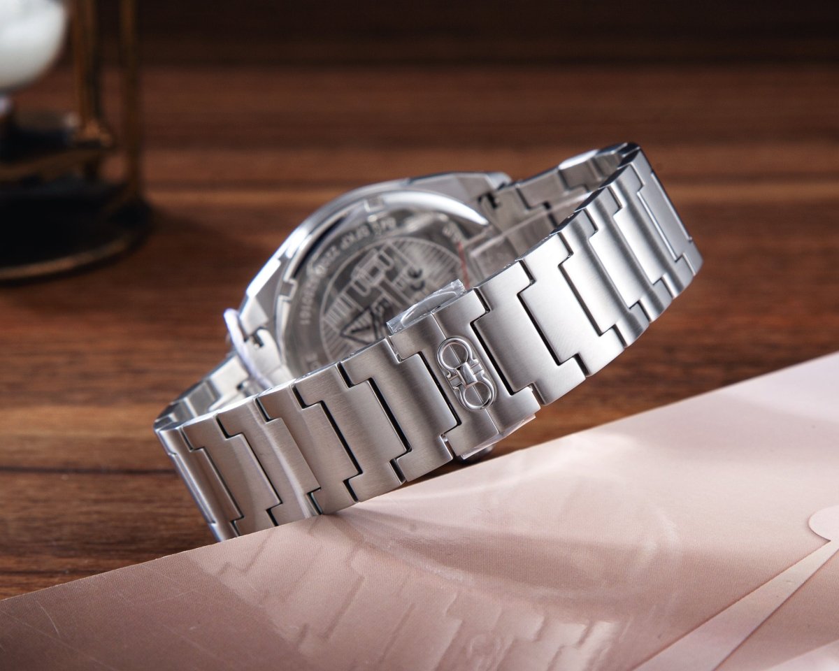 FERRAGAMO Đồng Hồ Nam Slx Gmt SFKP00523 - L&M Luxury Timepieces