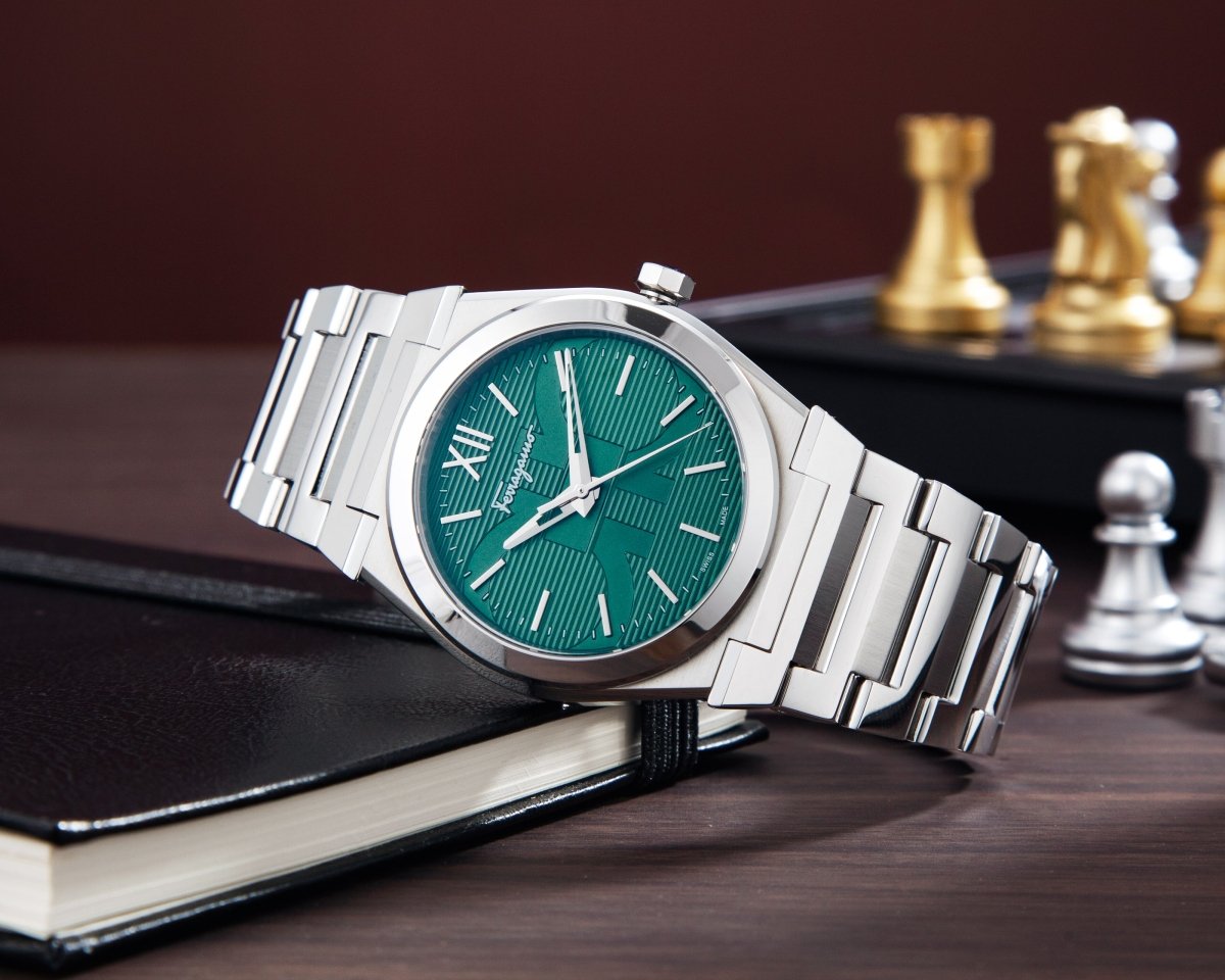 FERRAGAMO Đồng Hồ Nam Vega Gent SFYF00721 - L&M Luxury Timepieces