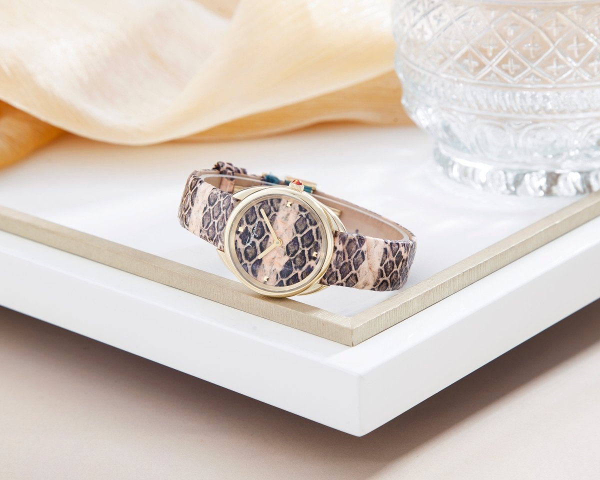 FERRAGAMO Đồng Hồ Nữ Cuir SFNE00219 - L&M Luxury Timepieces