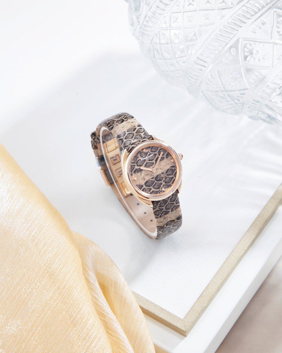 FERRAGAMO Đồng Hồ Nữ Cuir SFNE00319 - L&M Luxury Timepieces