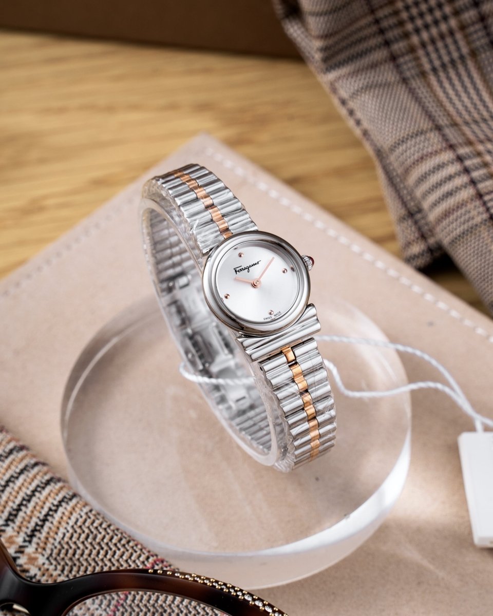 FERRAGAMO Đồng Hồ Nữ Gancini Horizontal SFMC00221 - L&M Luxury Timepieces