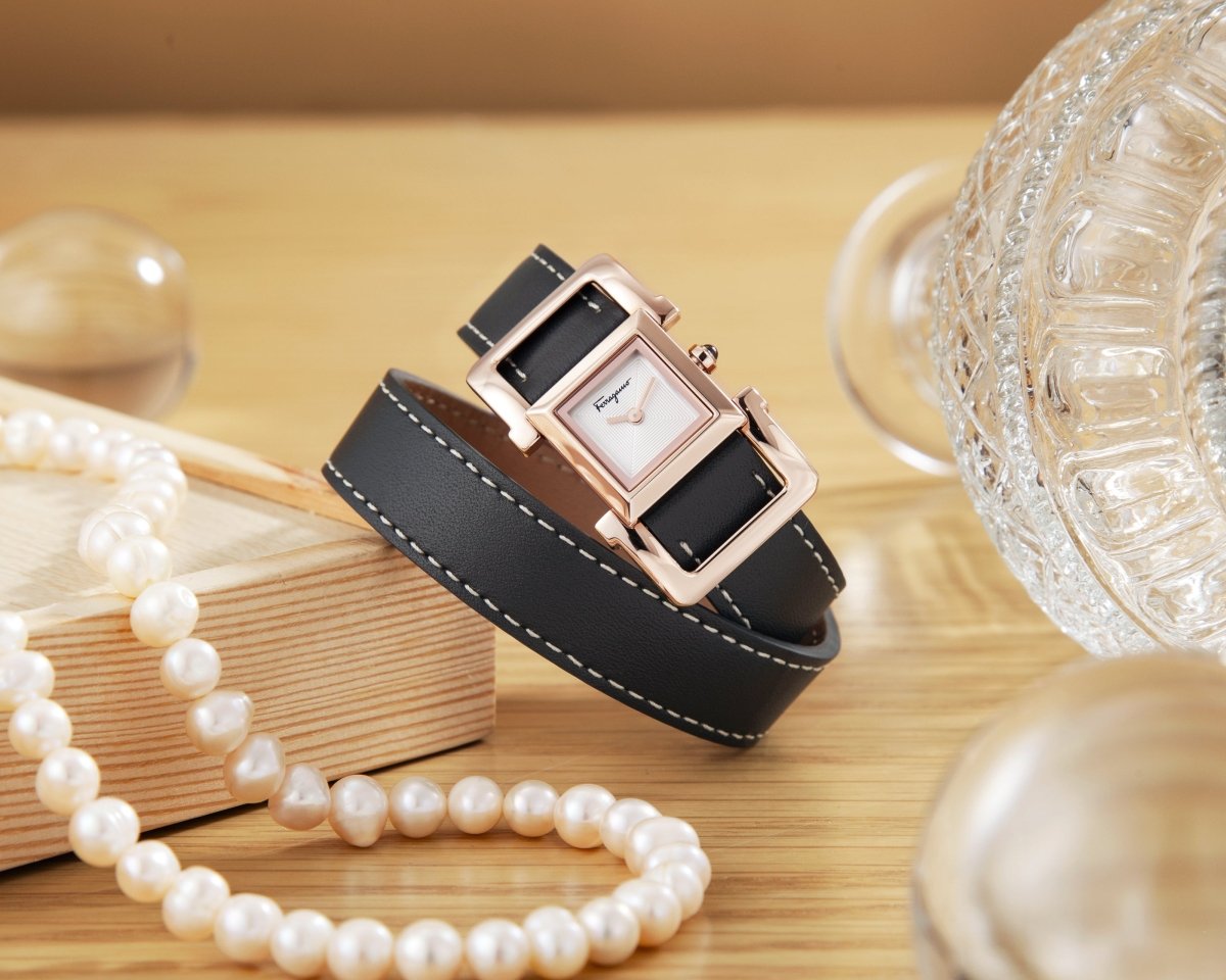 FERRAGAMO Đồng Hồ Nữ Square Ingot SFMA00221 - L&M Luxury Timepieces