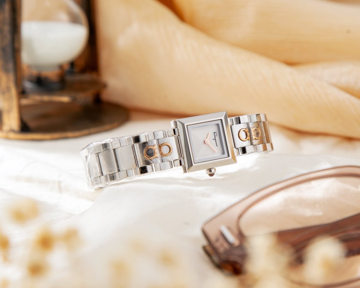 FERRAGAMO Đồng Hồ Nữ Square SFYC00521 - L&M Luxury Timepieces