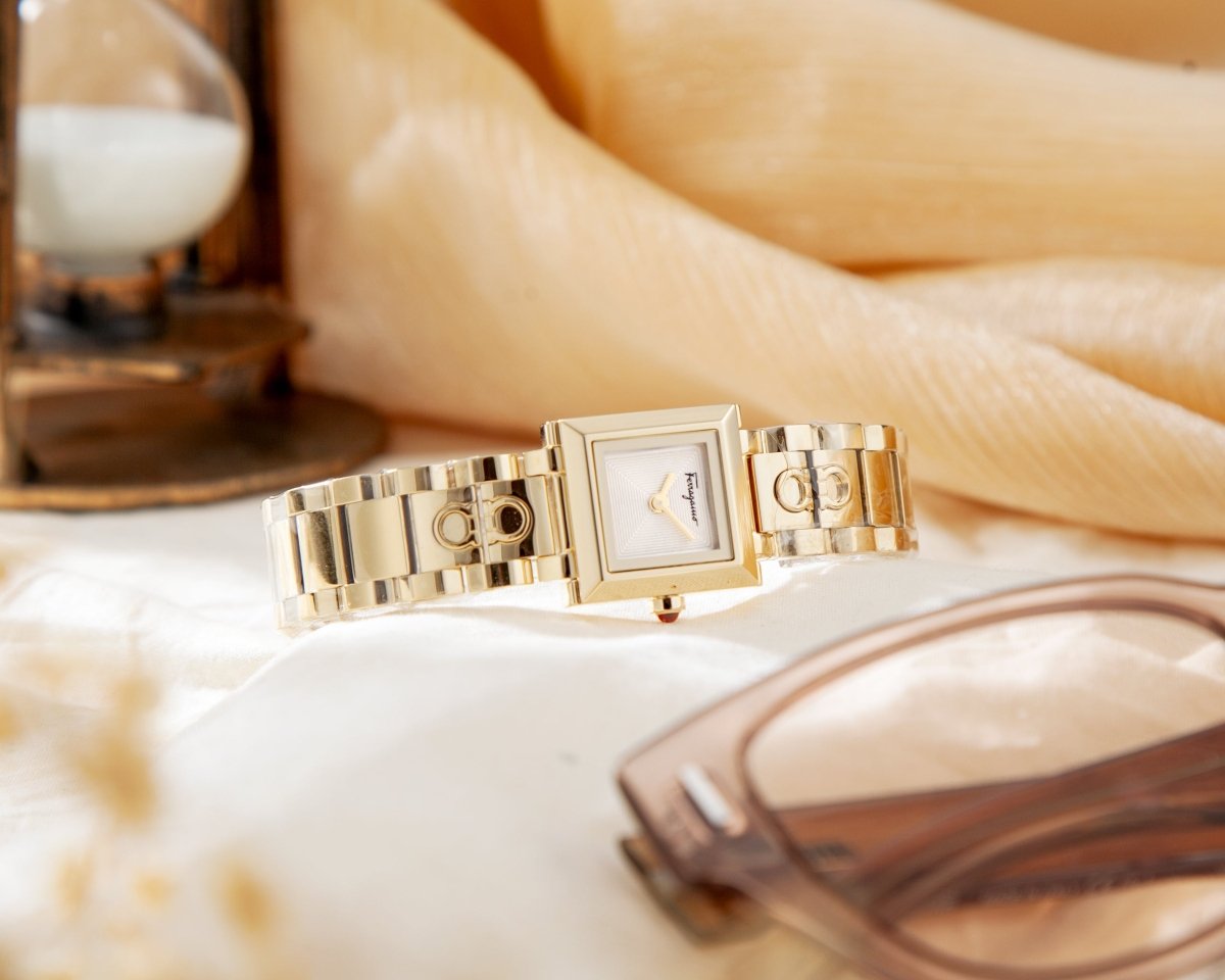 FERRAGAMO Đồng Hồ Nữ Square SFYC00721 - L&M Luxury Timepieces