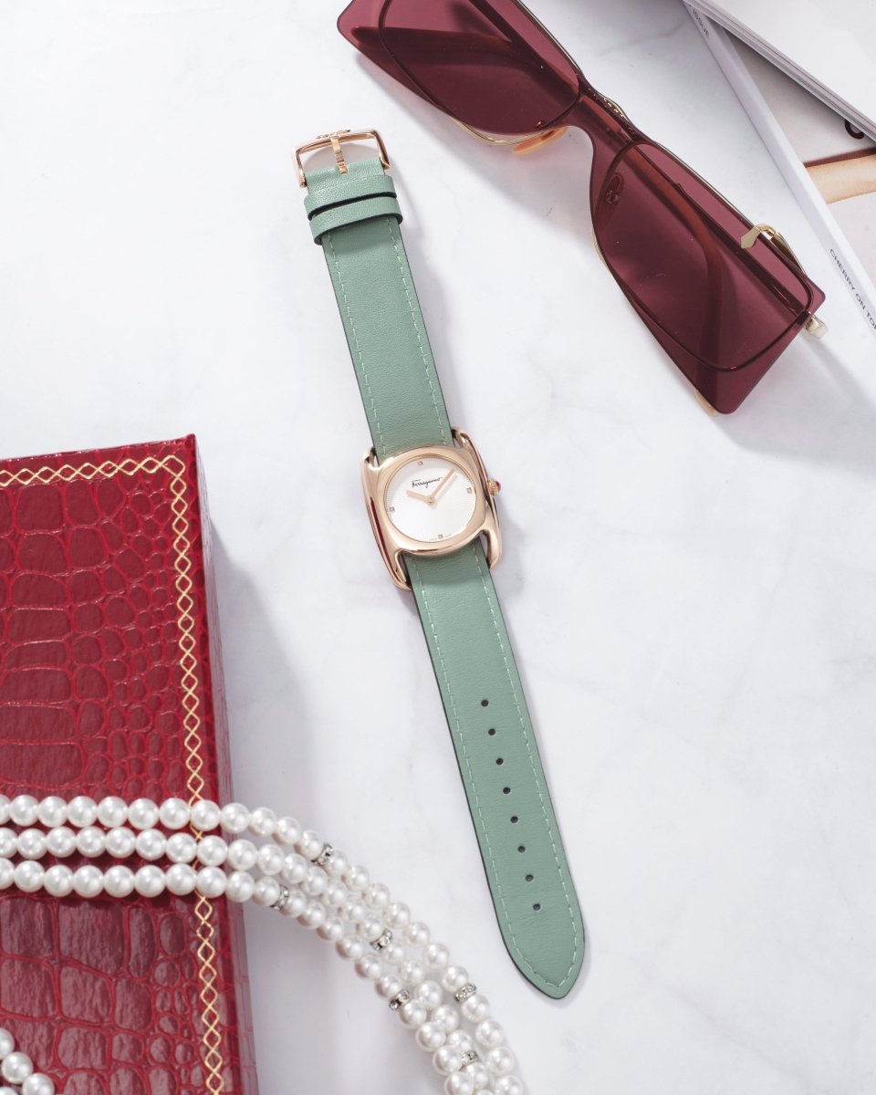 FERRAGAMO Đồng Hồ Nữ Vara SFEL00619 - L&M Luxury Timepieces